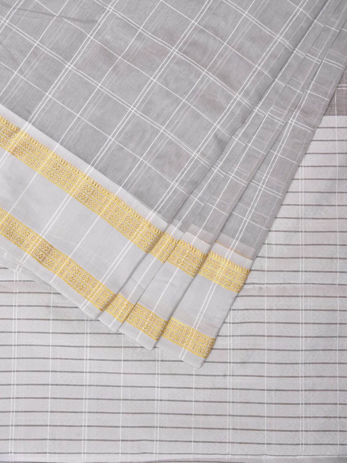 Light Grey Bamboo Cotton Saree with Big Checks and Doby Border Design - Global Threads