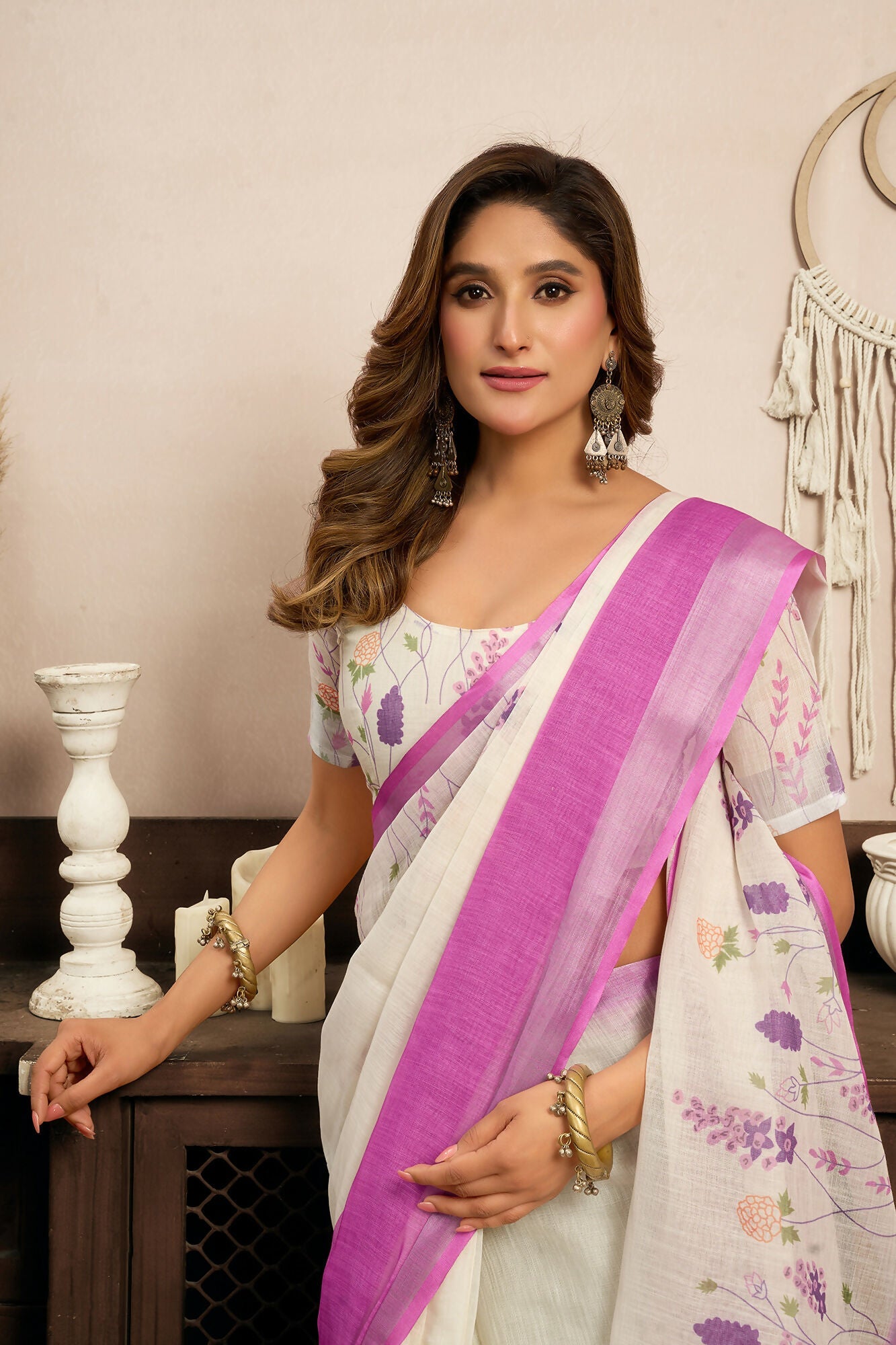 Vastranavya White Lavender Digital Printed Linen Ready To Wear Designer Saree with Unstitched Blouse