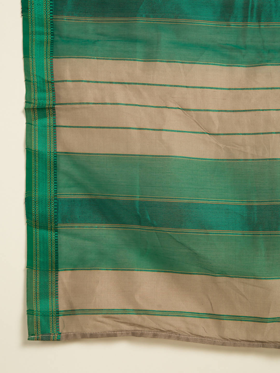 Suta Brown Green Zari Silk Cotton Maheshwari Saree