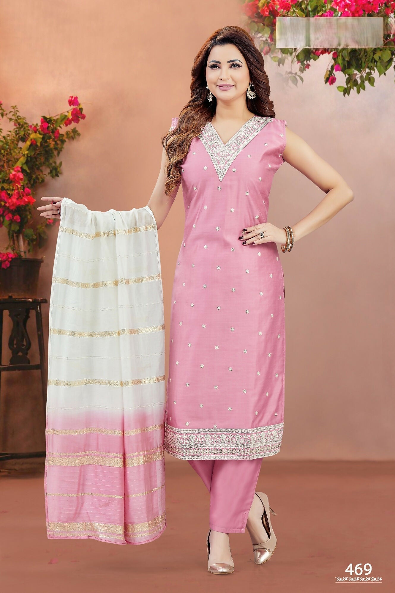 Joban Fashion Women Chanderi Silk Baby Pink V Neck Emroidery Kurta Set