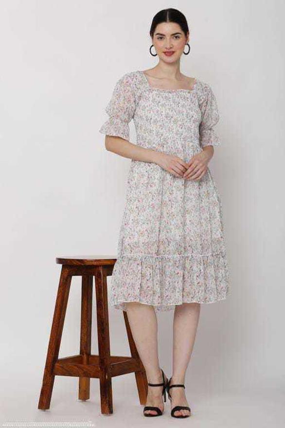 PAVONINE White Color Georgette Fabric Body Kansai Midi For Girls