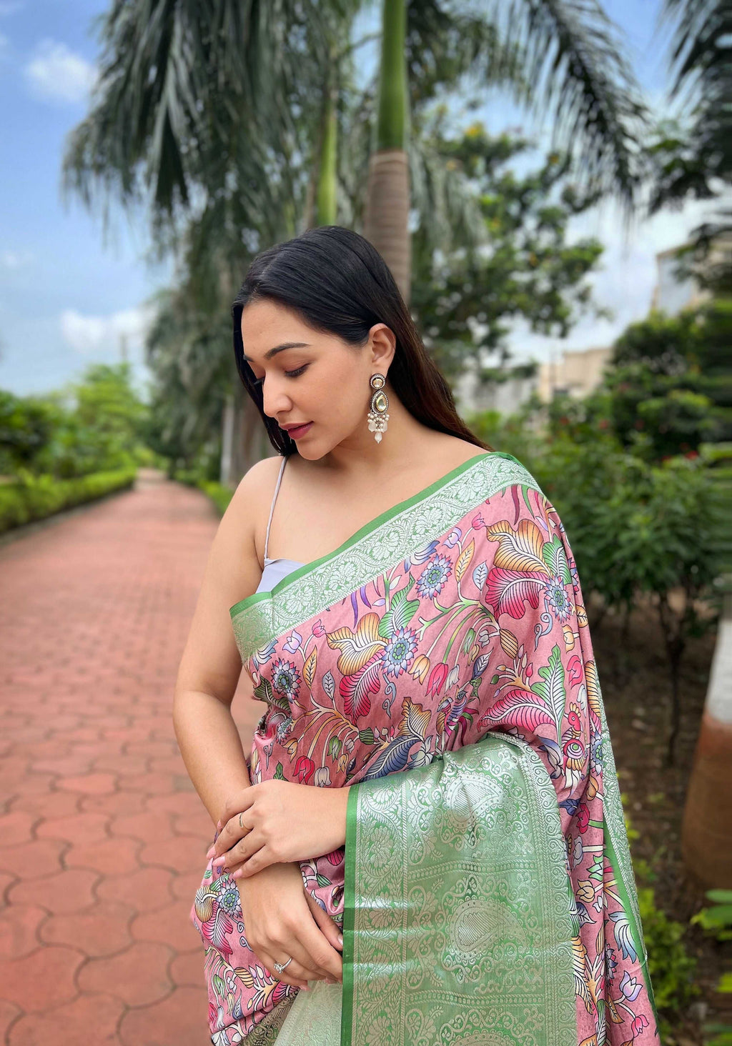 Vamsee Bhavi Green Tussar Dola Satin Silk Saree