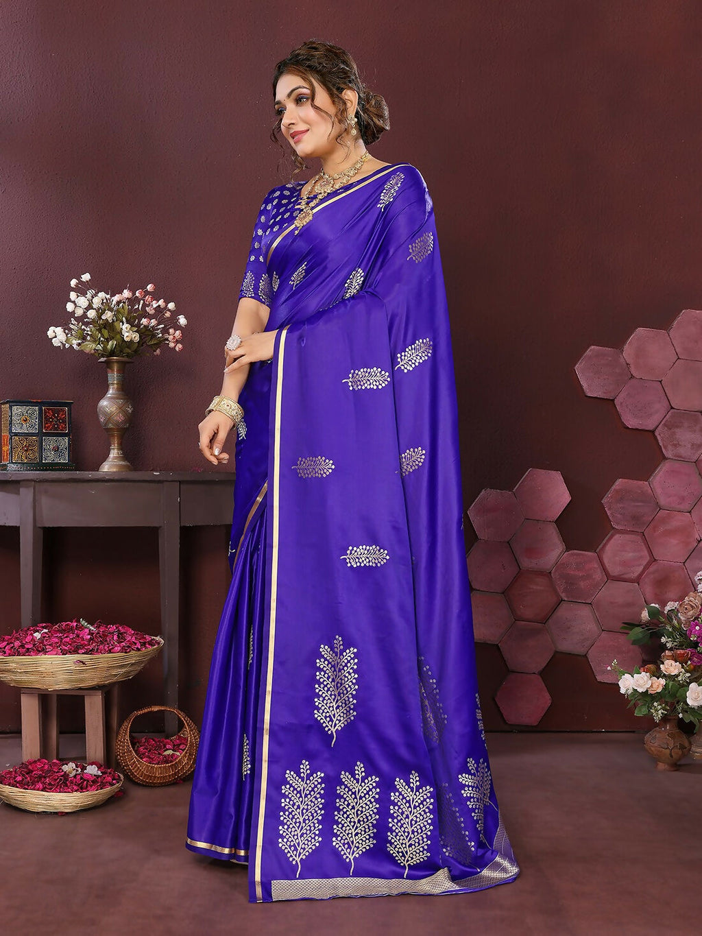 Joban Fashion Deep blue Floral Motifs Banarasi Silk Sarees