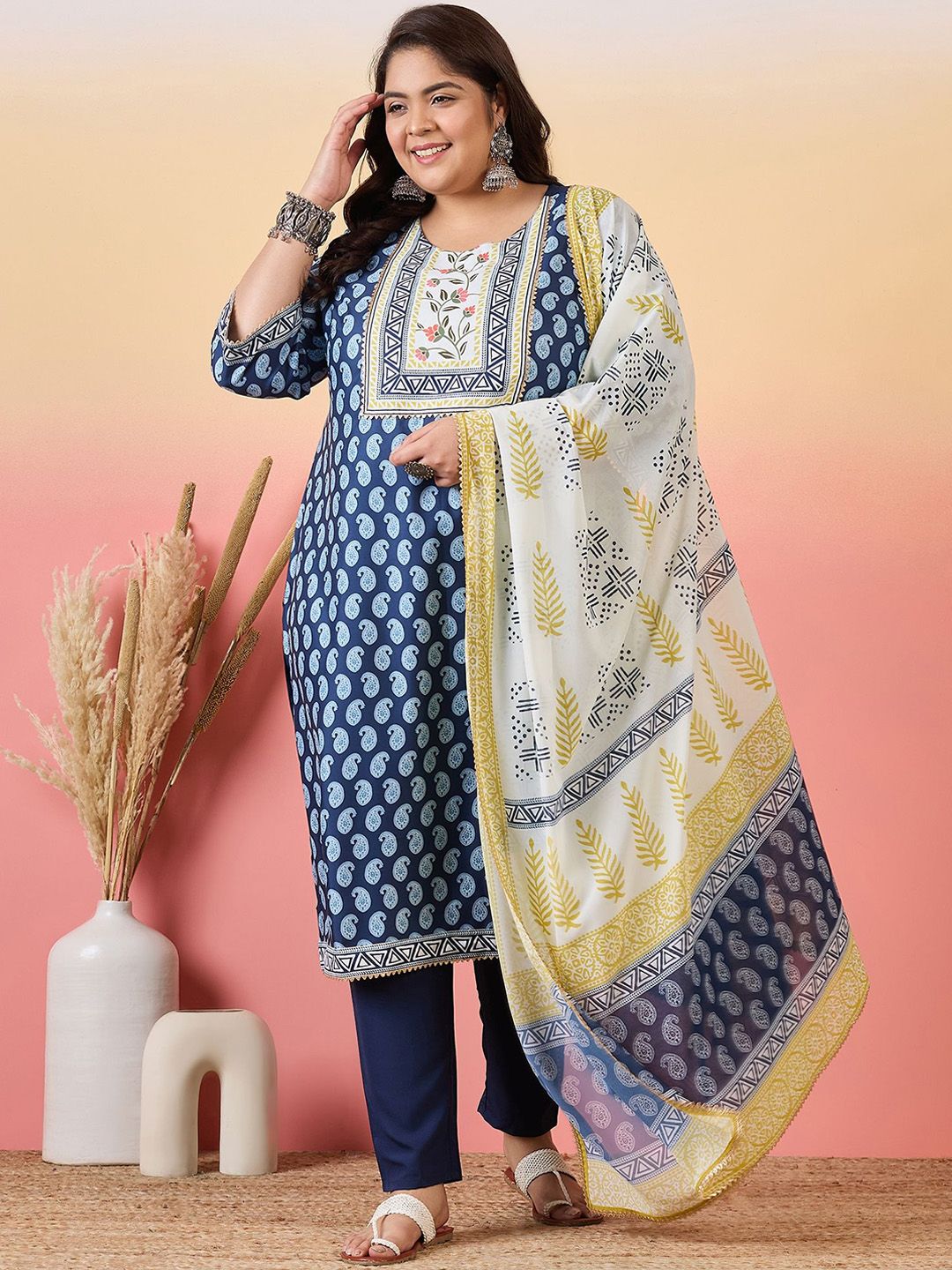Sztori Women Floral Yoke Design Regular Gotta Patti Kurta with Trousers & With Dupatta