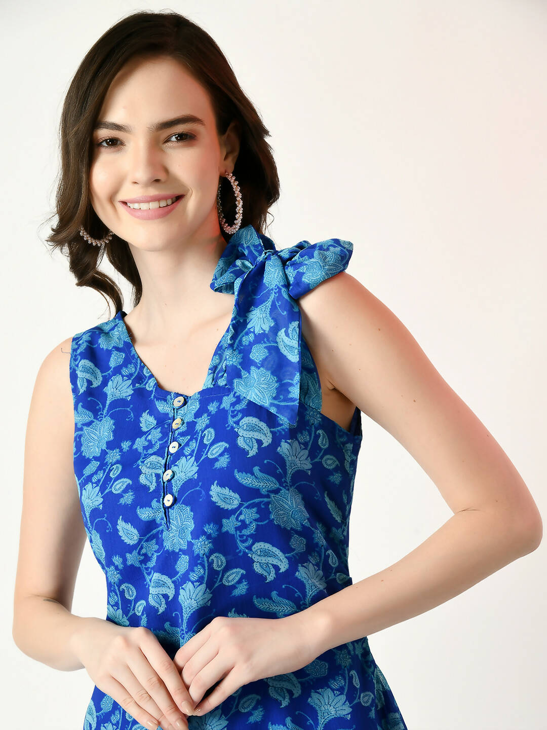 Myshka Women's Blue Fit and Flare Printed Dress
