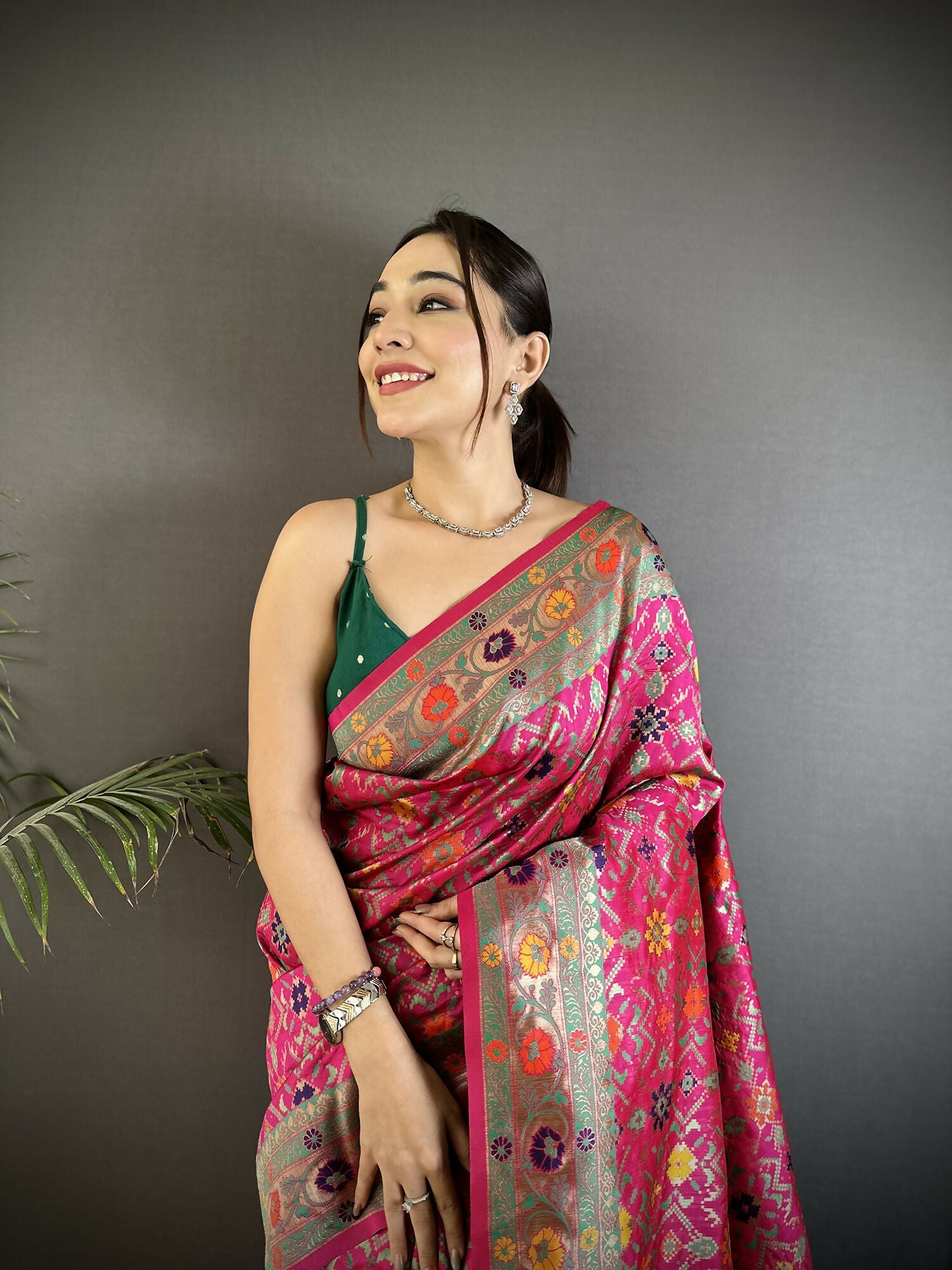 Joban Fashion Hot Pink Banarasi Soft Silk Woven Saree