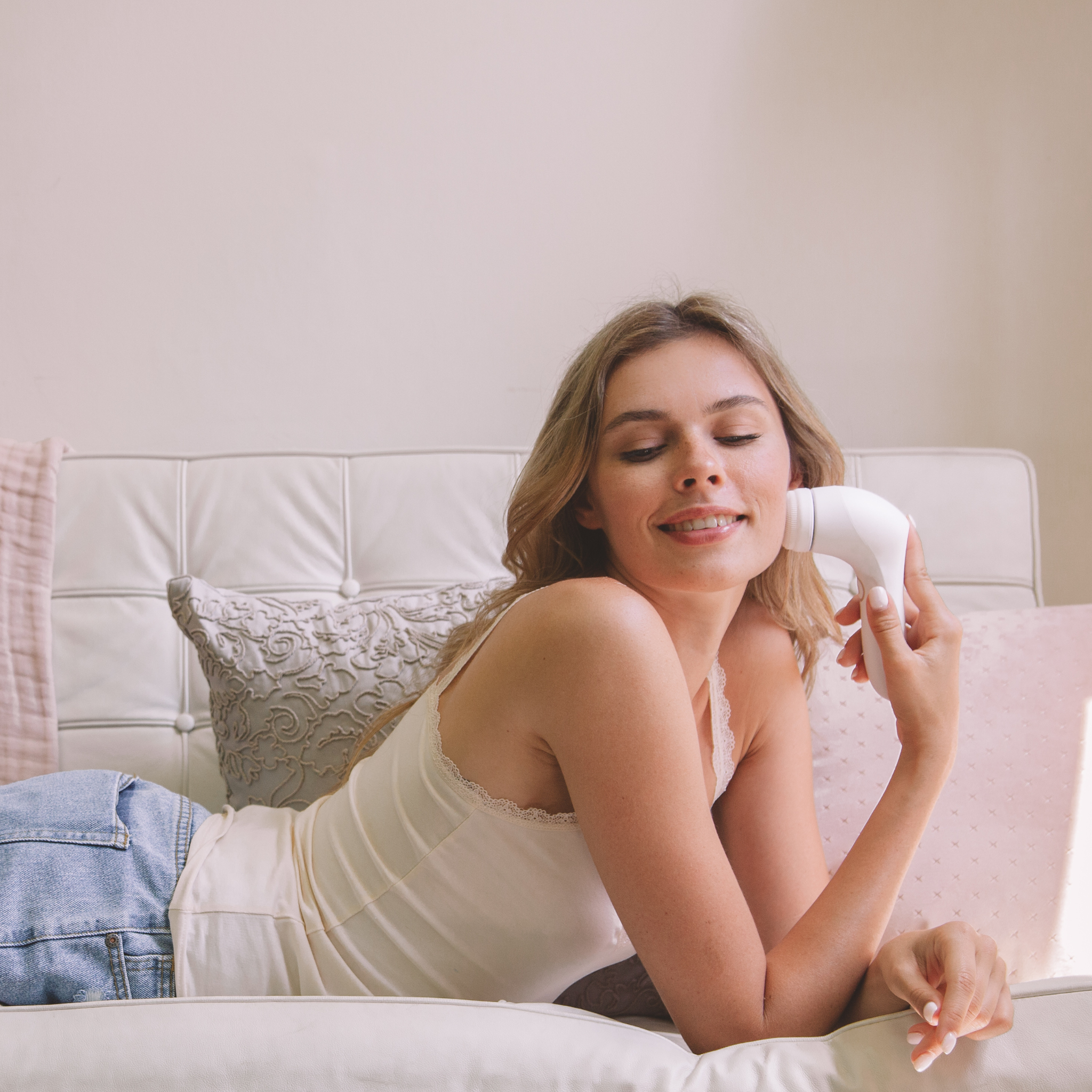 Sensismooth™ Exfoliating Skin Buffer