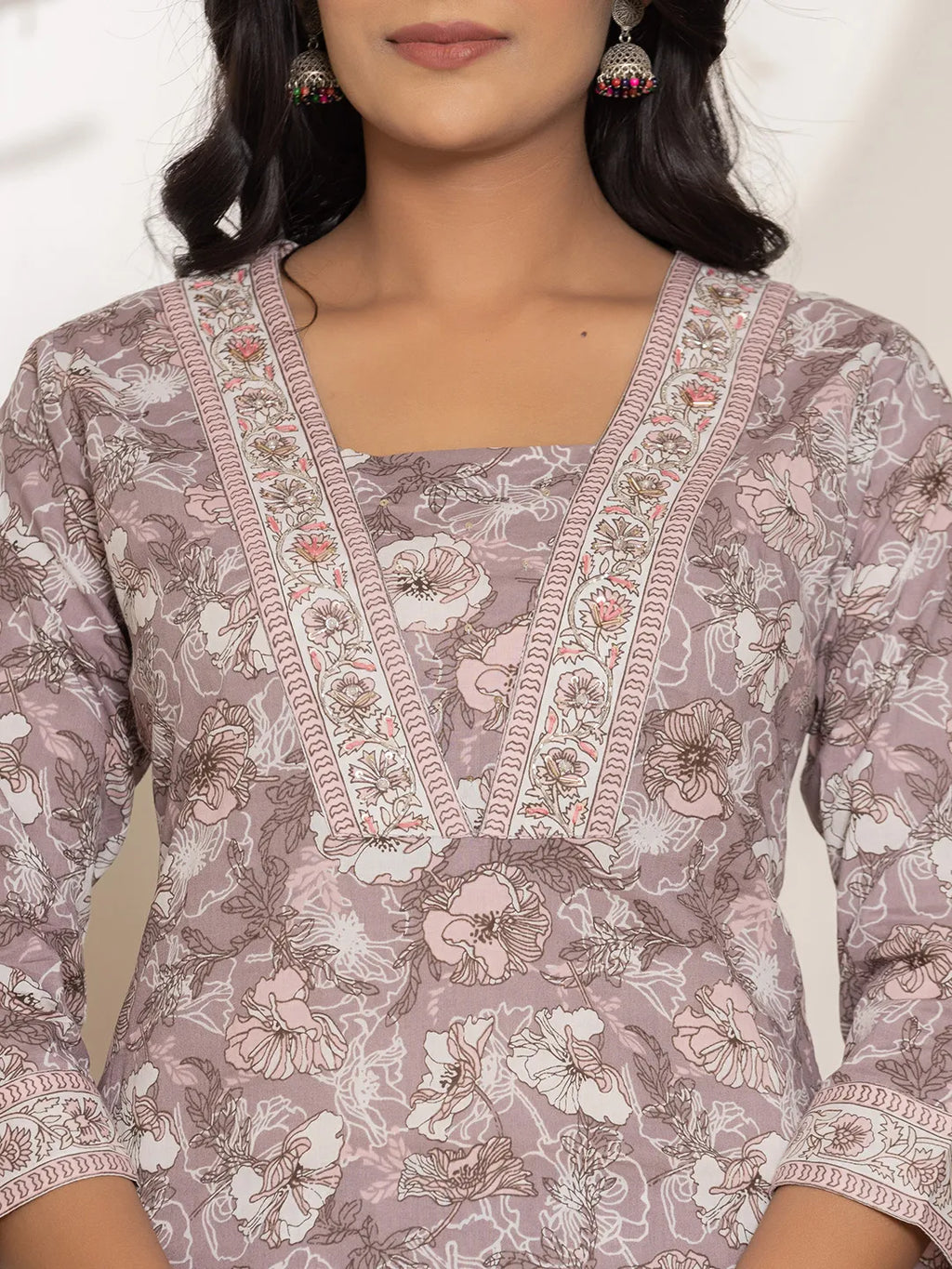 Yufta Mauve Floral Print Cotton Straight Kurta Dupatta Set