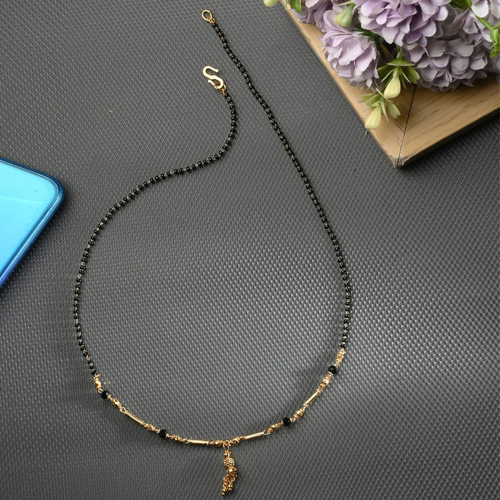 AanyaCentric Gold-Polished Short Mangalsutra Set with Earrings