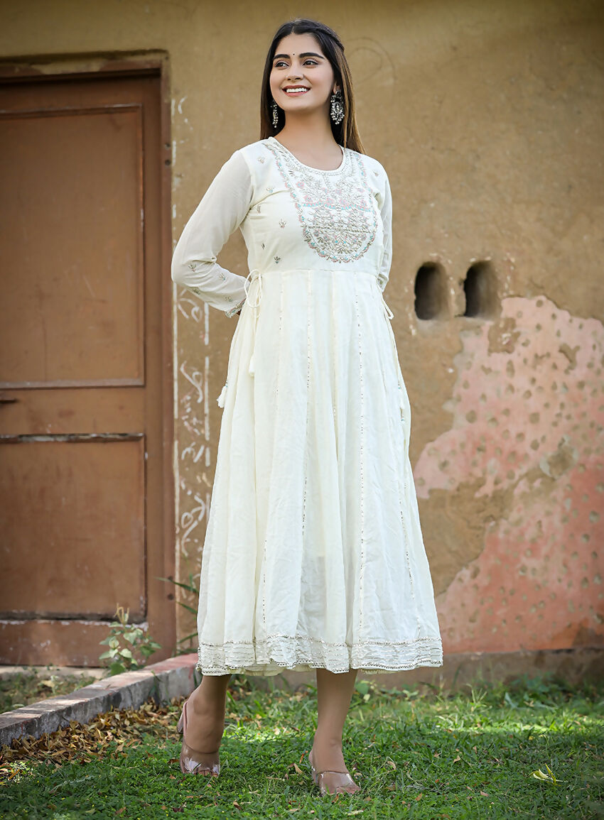 Kaajh Women's White Floral Embroidered Cotton Ethnic Dress
