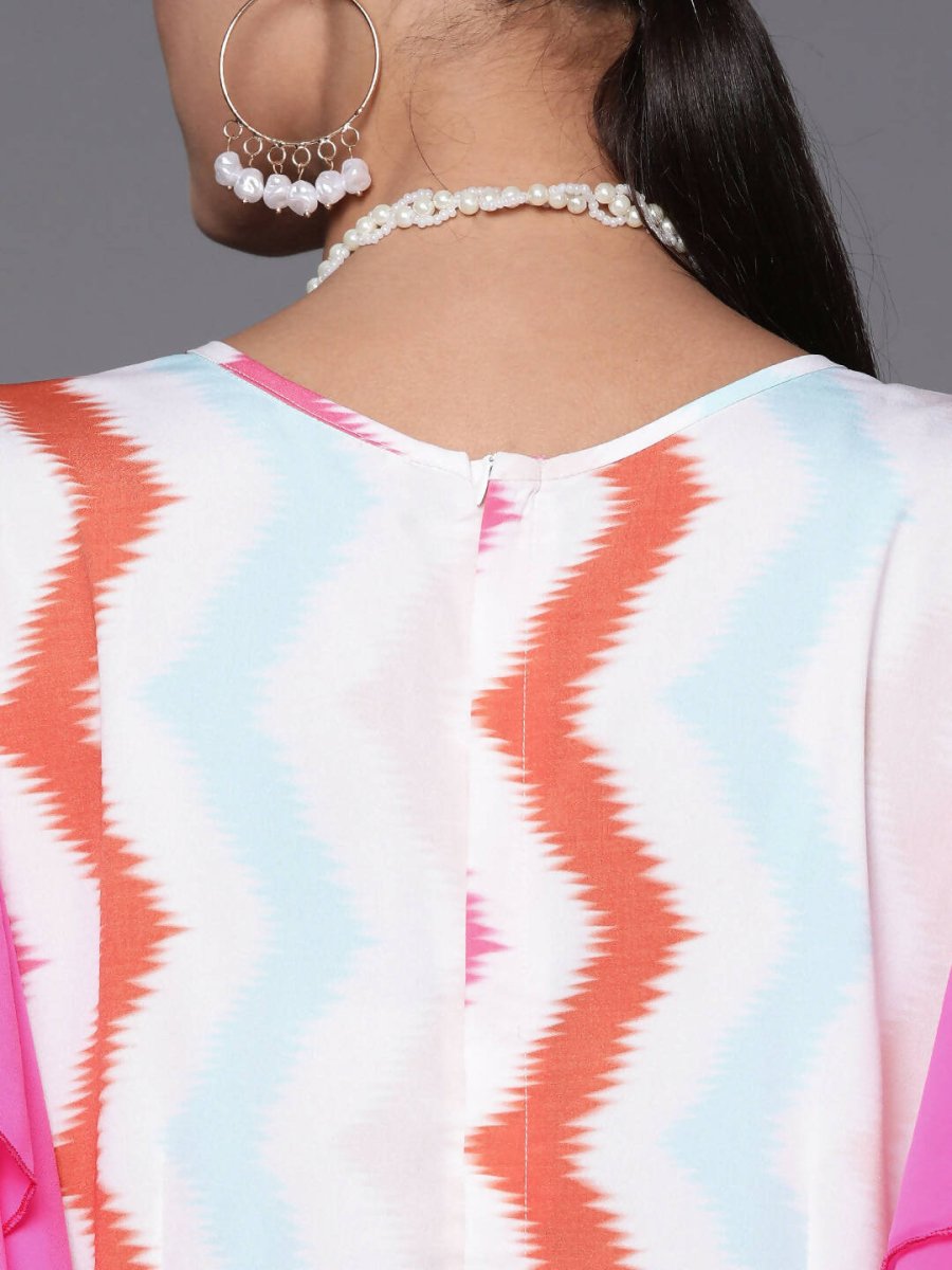Ahalyaa White & Pink Zig Zag Striped Basic Jumpsuit