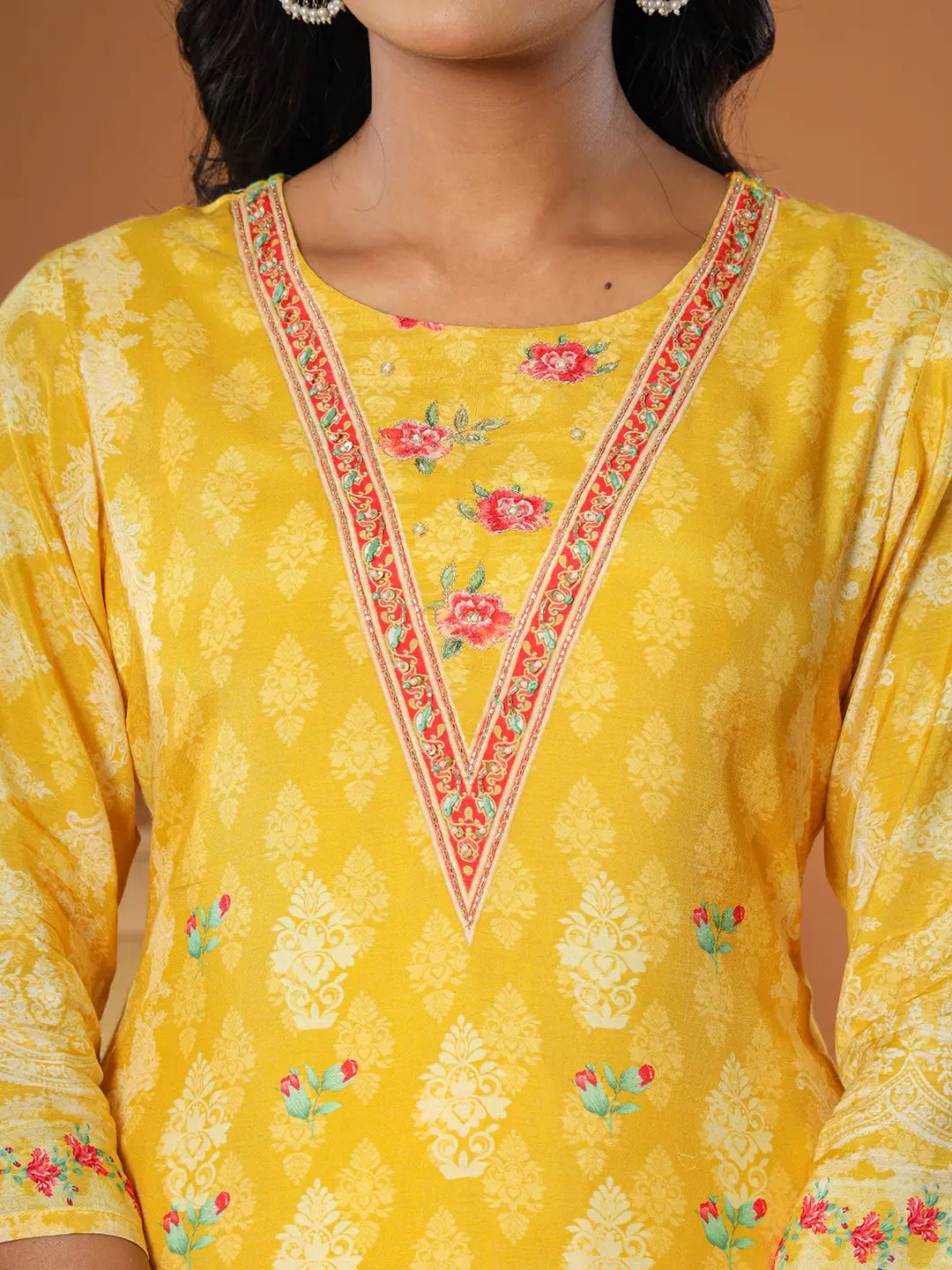 Yufta Muslin Mustard Hand_Embroidery Kurta Dupatta Pant Set