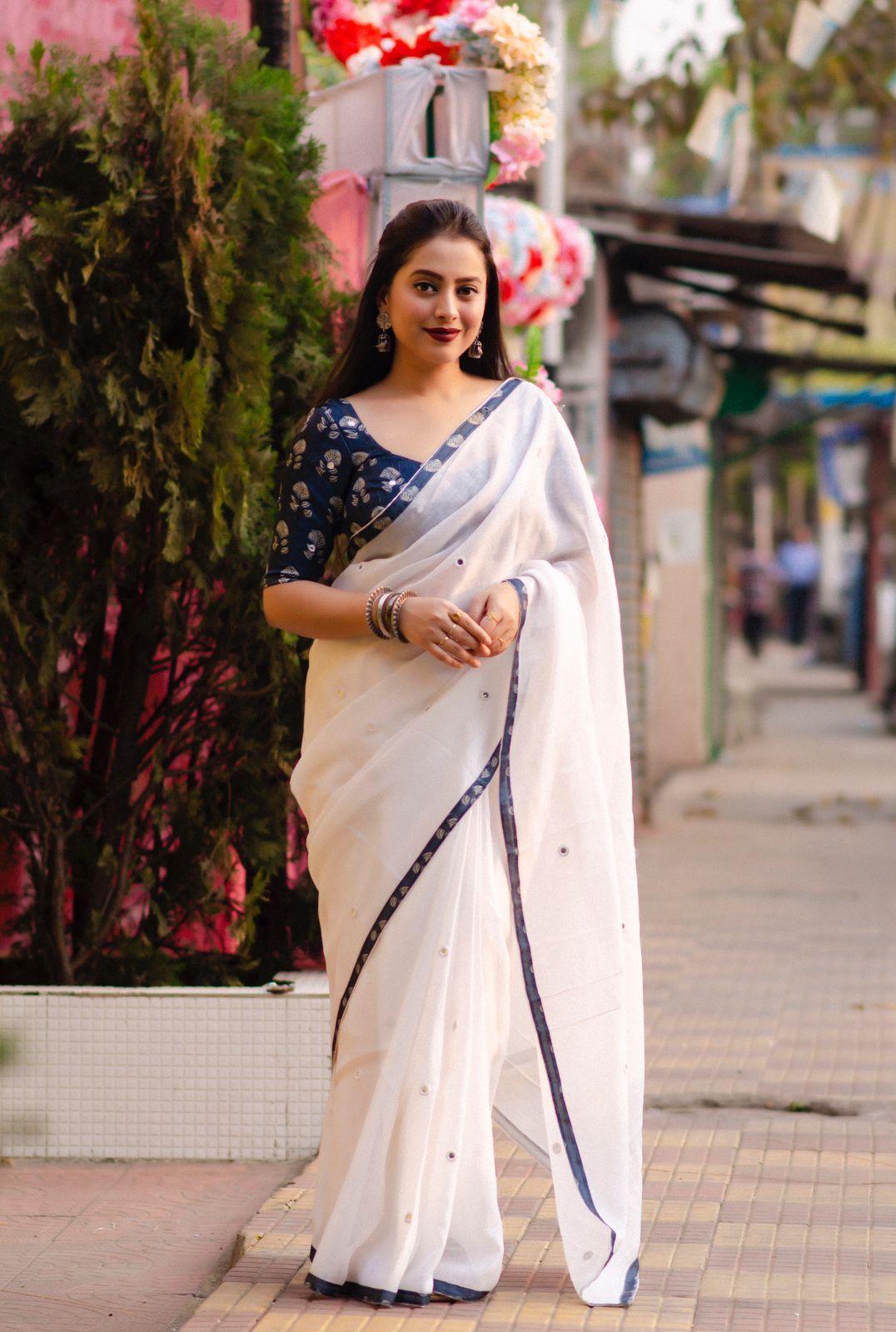 White Pure Linen Ethnic Motifs Saree with Unstitched Blouse - A2M