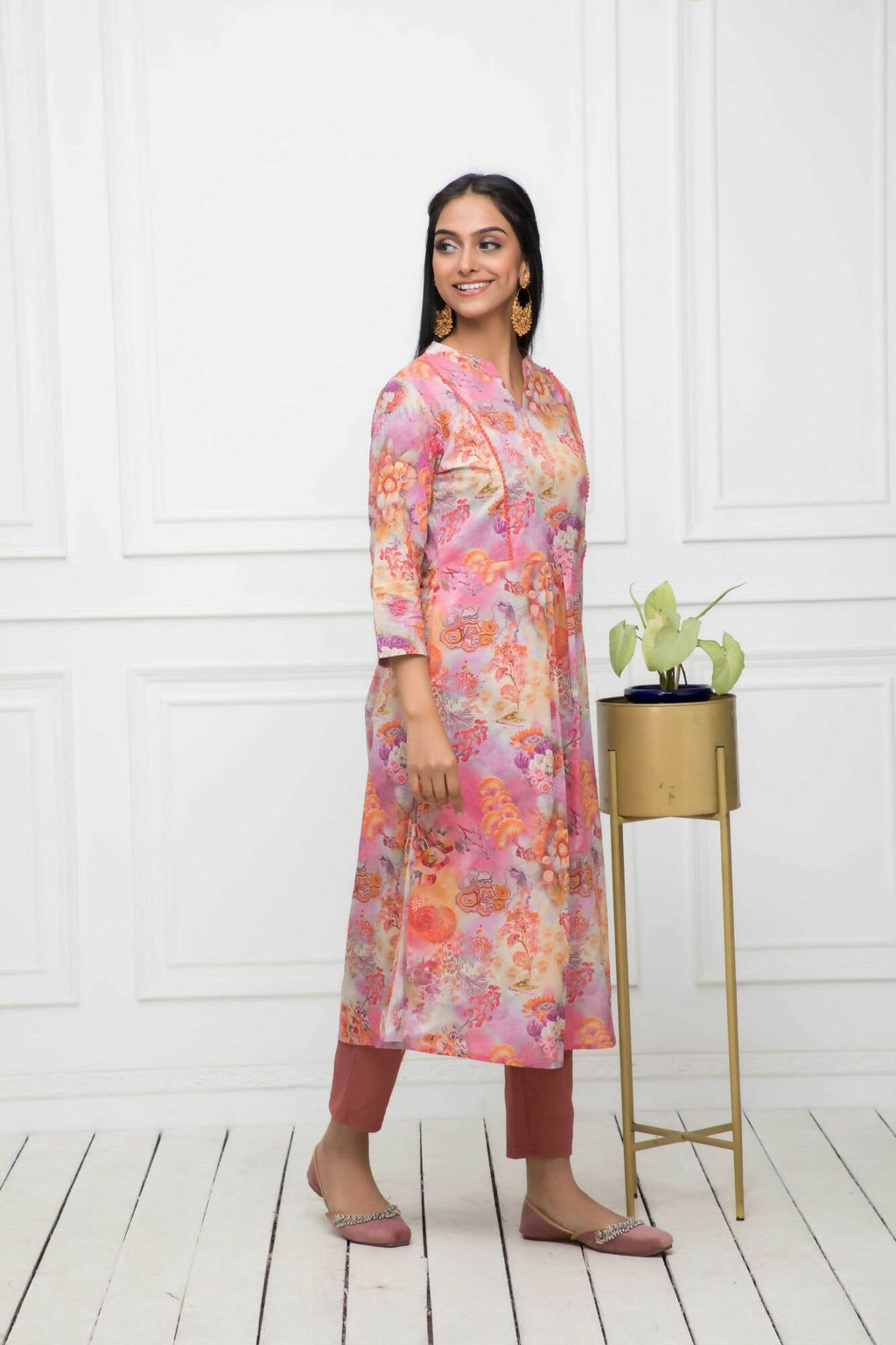 Myshka Multi Floral Women Cotton A-Line Round Neck Kurtas