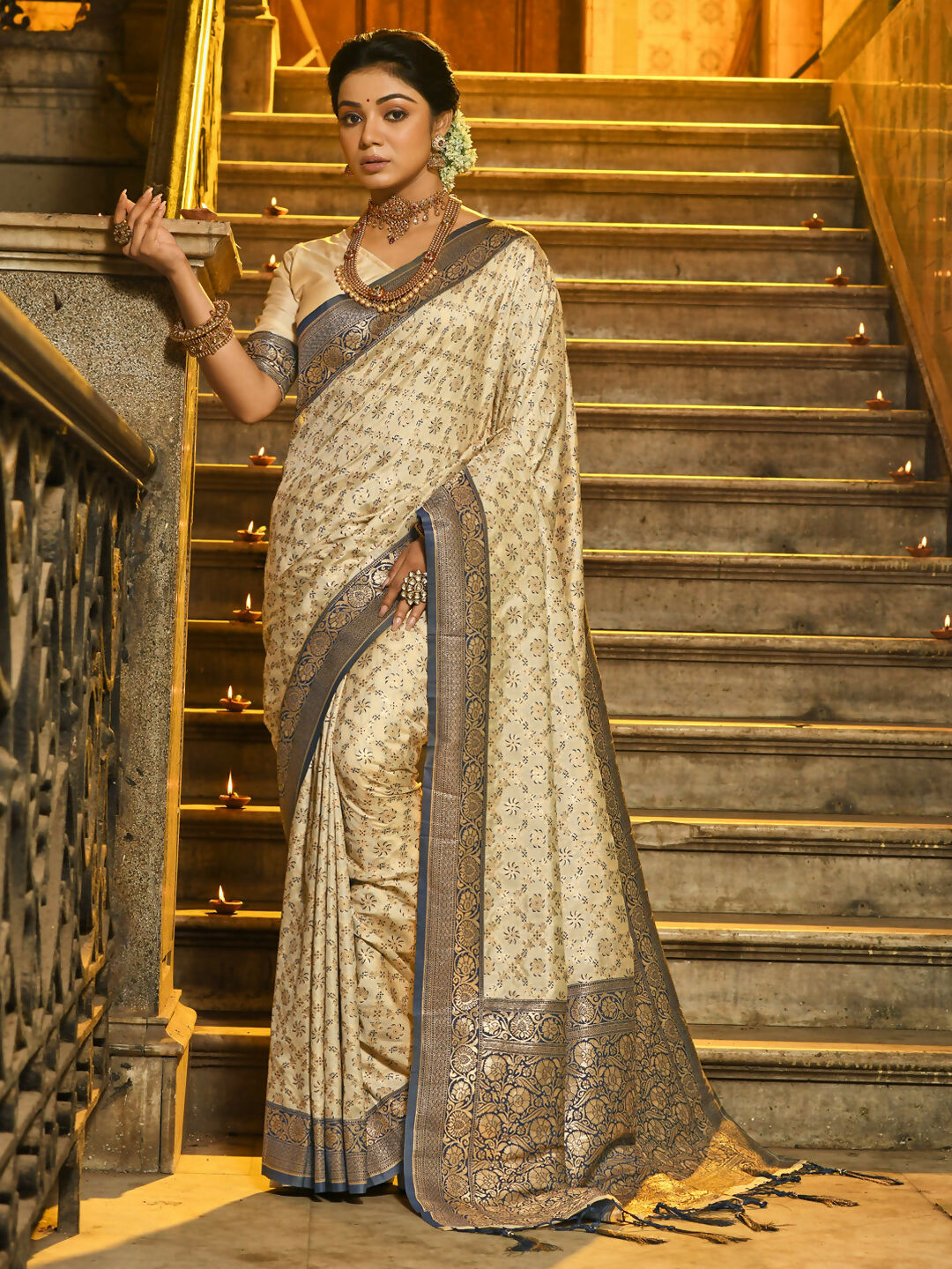 Shree Shyam Fashion Rajvastra Navy Blue Banarasi Silk Saree