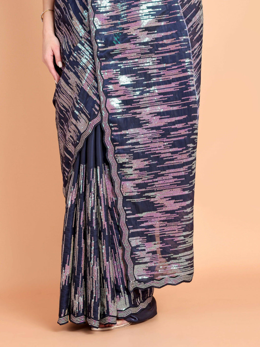 Vamsee Dhavani Navy Blue Georgette Saree