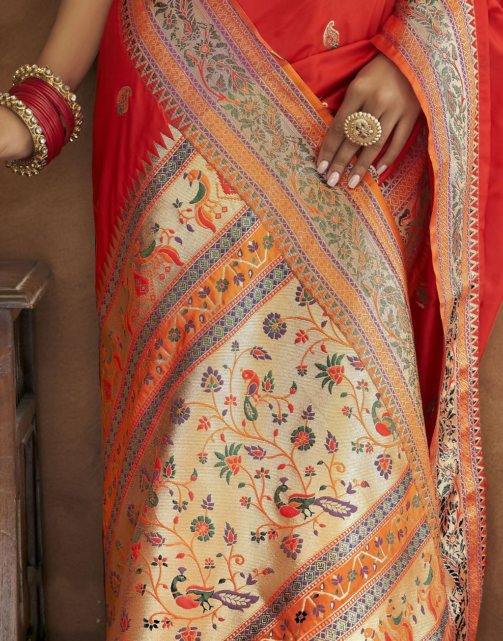 Vastranavya Red Soft Paithani Silk Saree With Gold Zari Weaving Motifs With Matching Blouse Fabric