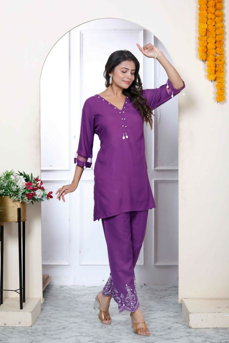 Miravan Women's Purple Solid Rayon Straight Co-Ord Set