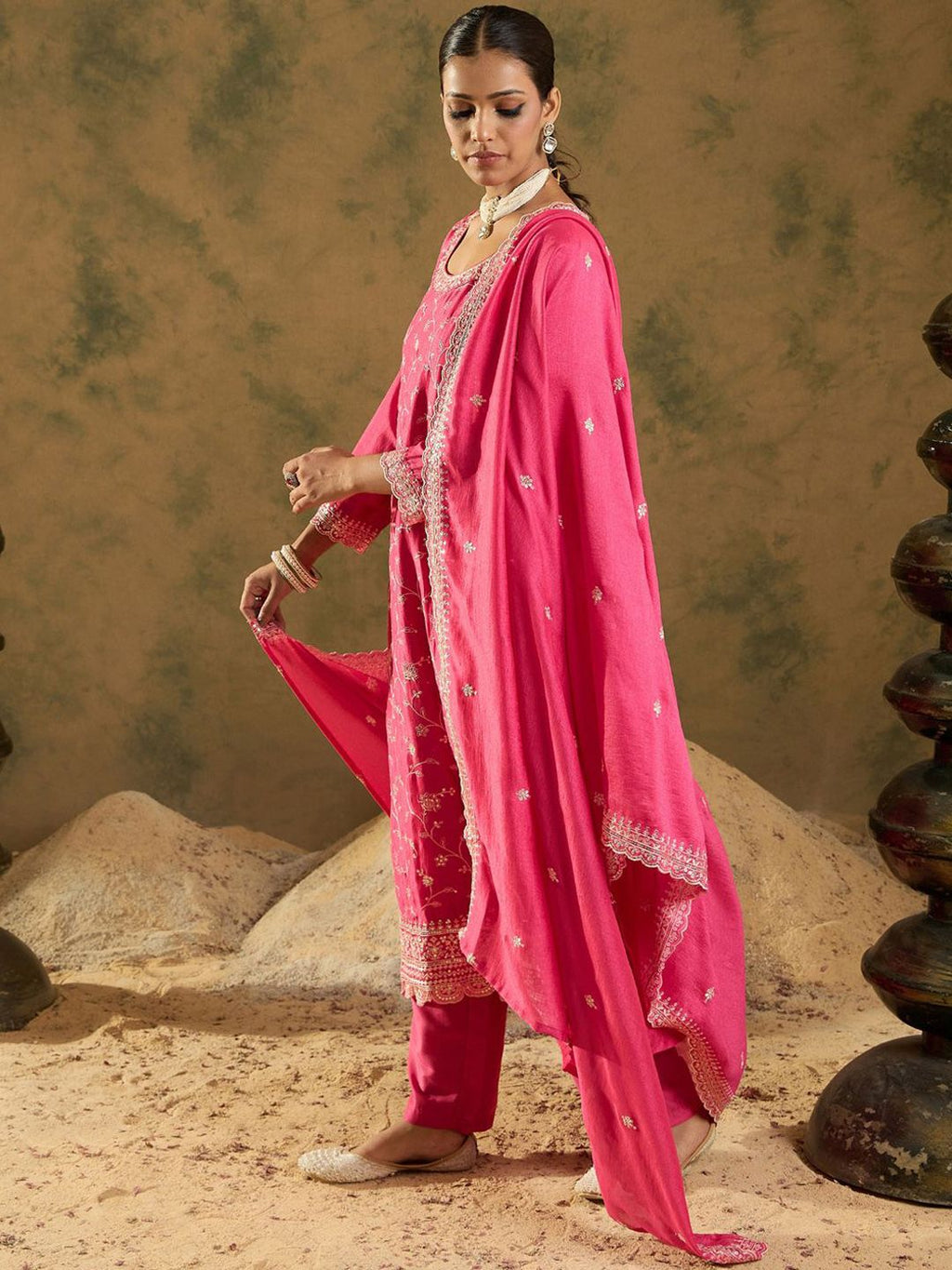 Indo Era Ethnic Motifs Embroidered Thread Work Kurta with Trousers & Dupatta