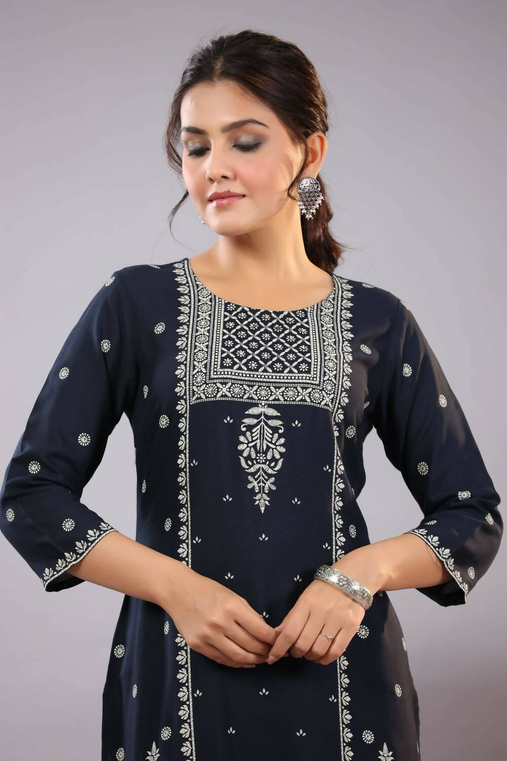 Juniper Women Navy Blue Rayon Printed Knee Length Straight Kurta