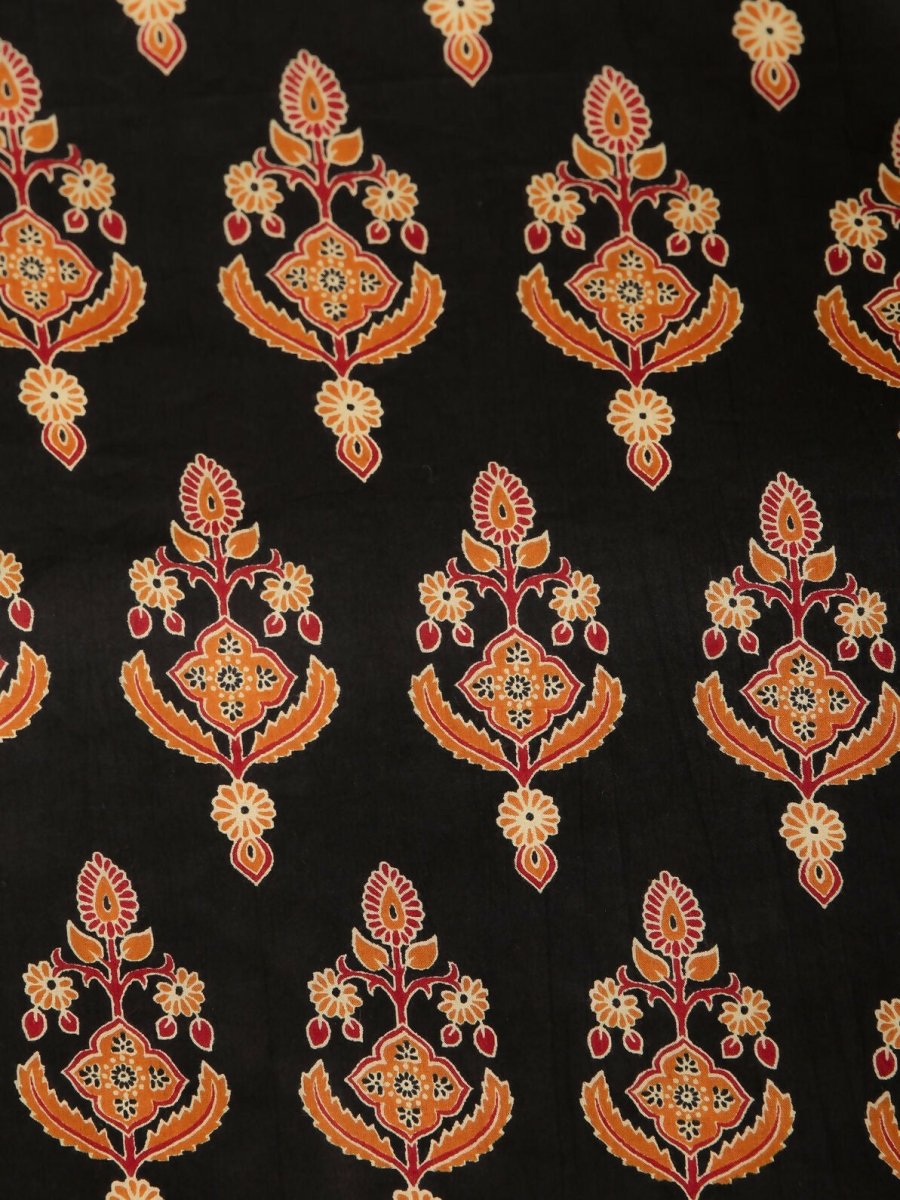 Aramya Straight Soft Cotton Floral Print Women's Kurta - Black