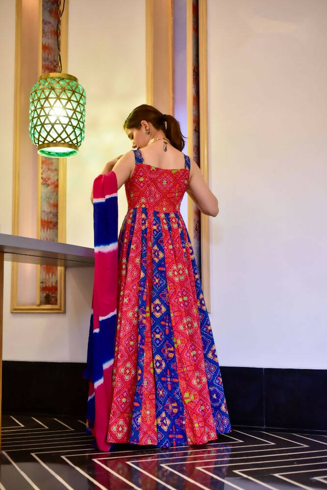 Partywear Designer Green Yellow Pure Maslin Gown - Anbazaar