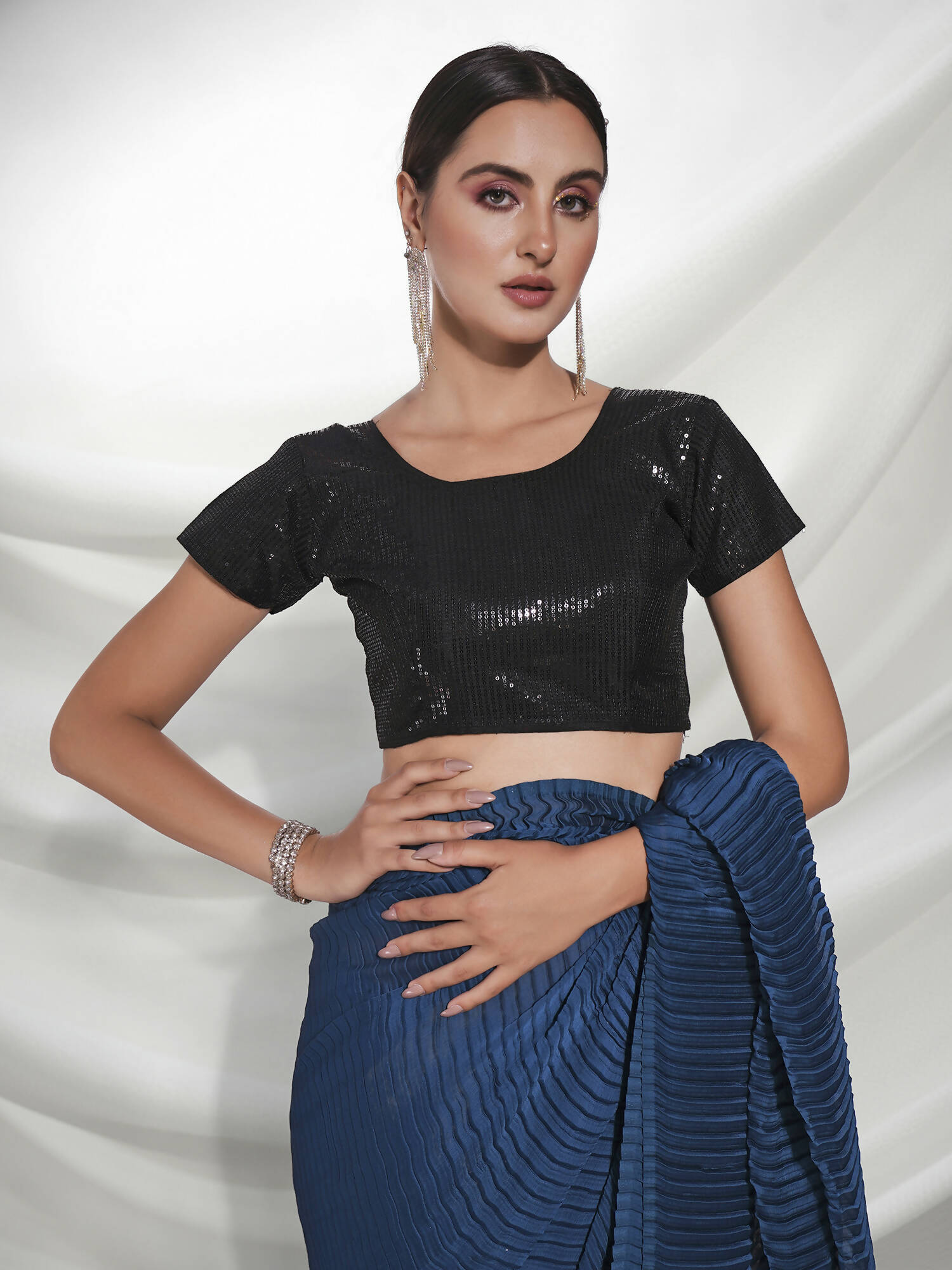 Teal Georgette Solid Texture Saree With Unstitched Blouse Piece - Rajal