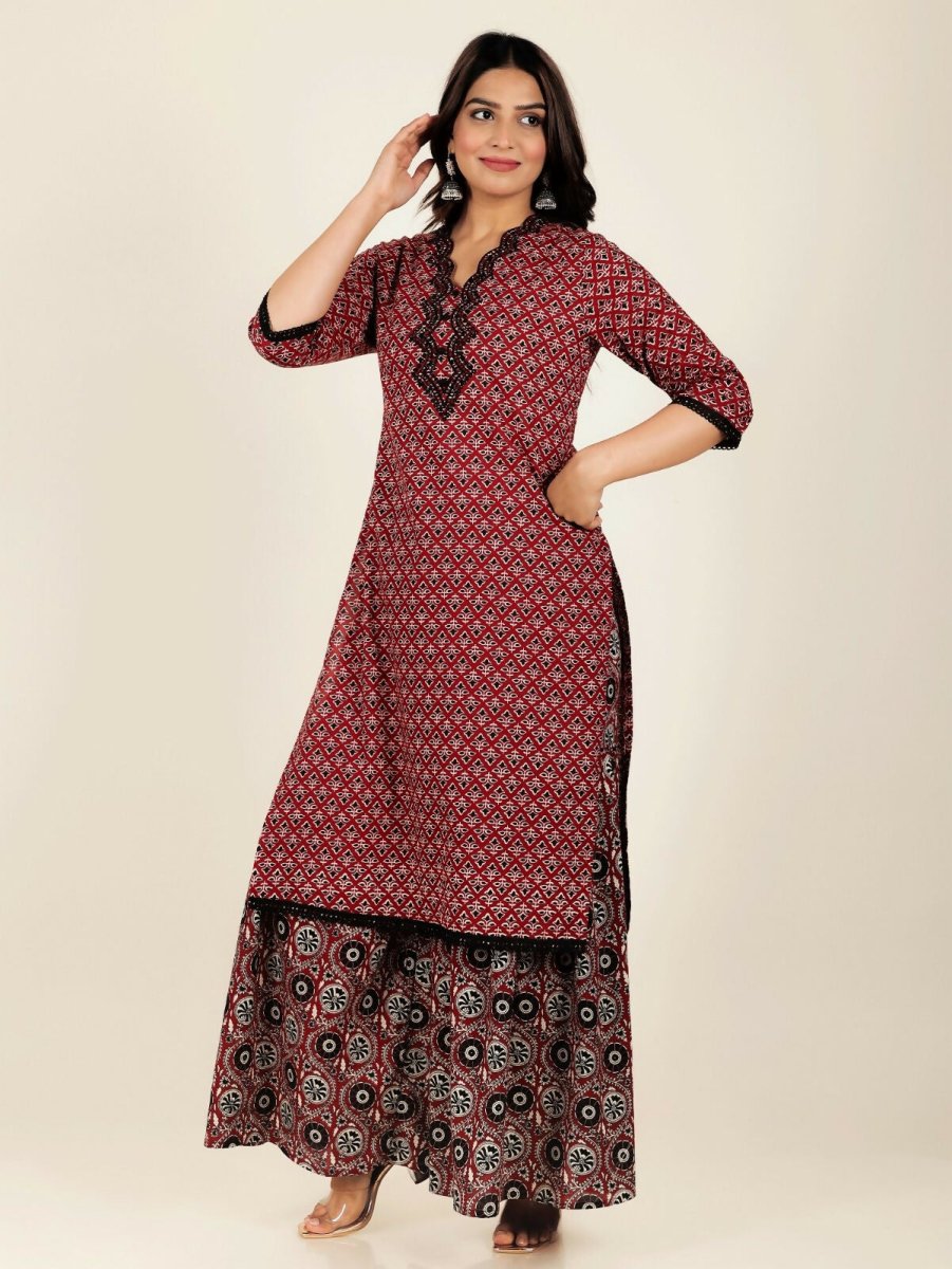 Aramya Straight Soft Cotton Geometric Print Women's Kurta Set - Red