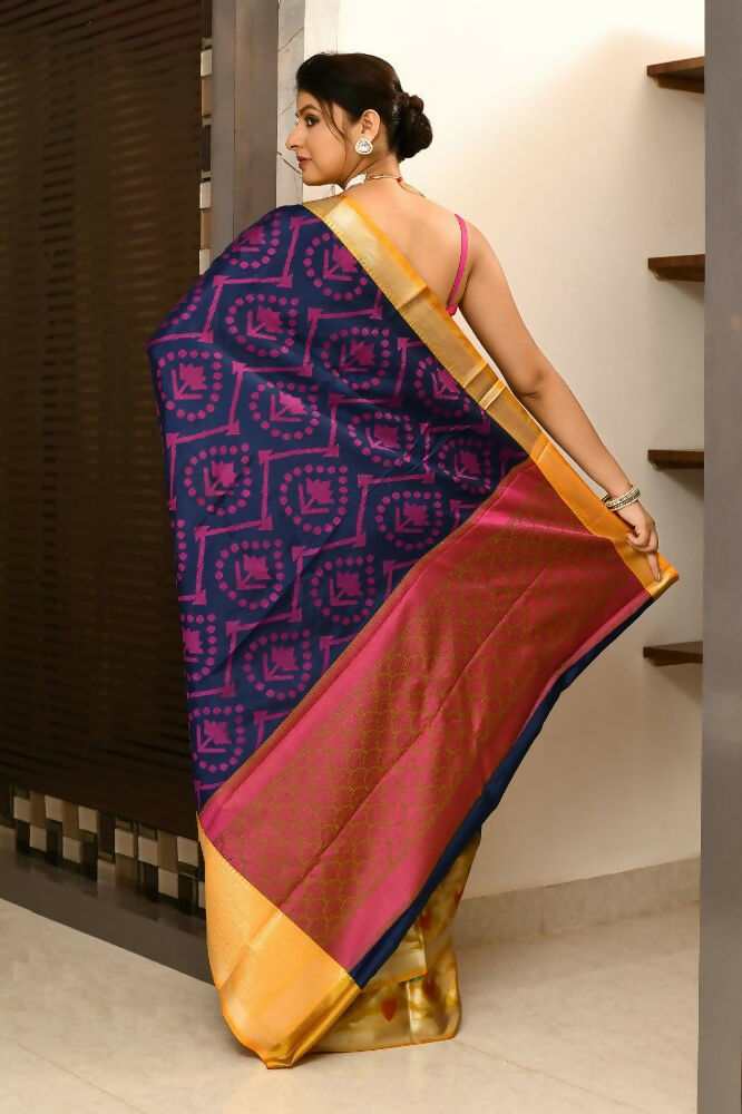 Joban Fashion Multicolor Saree Kataan Ikkat