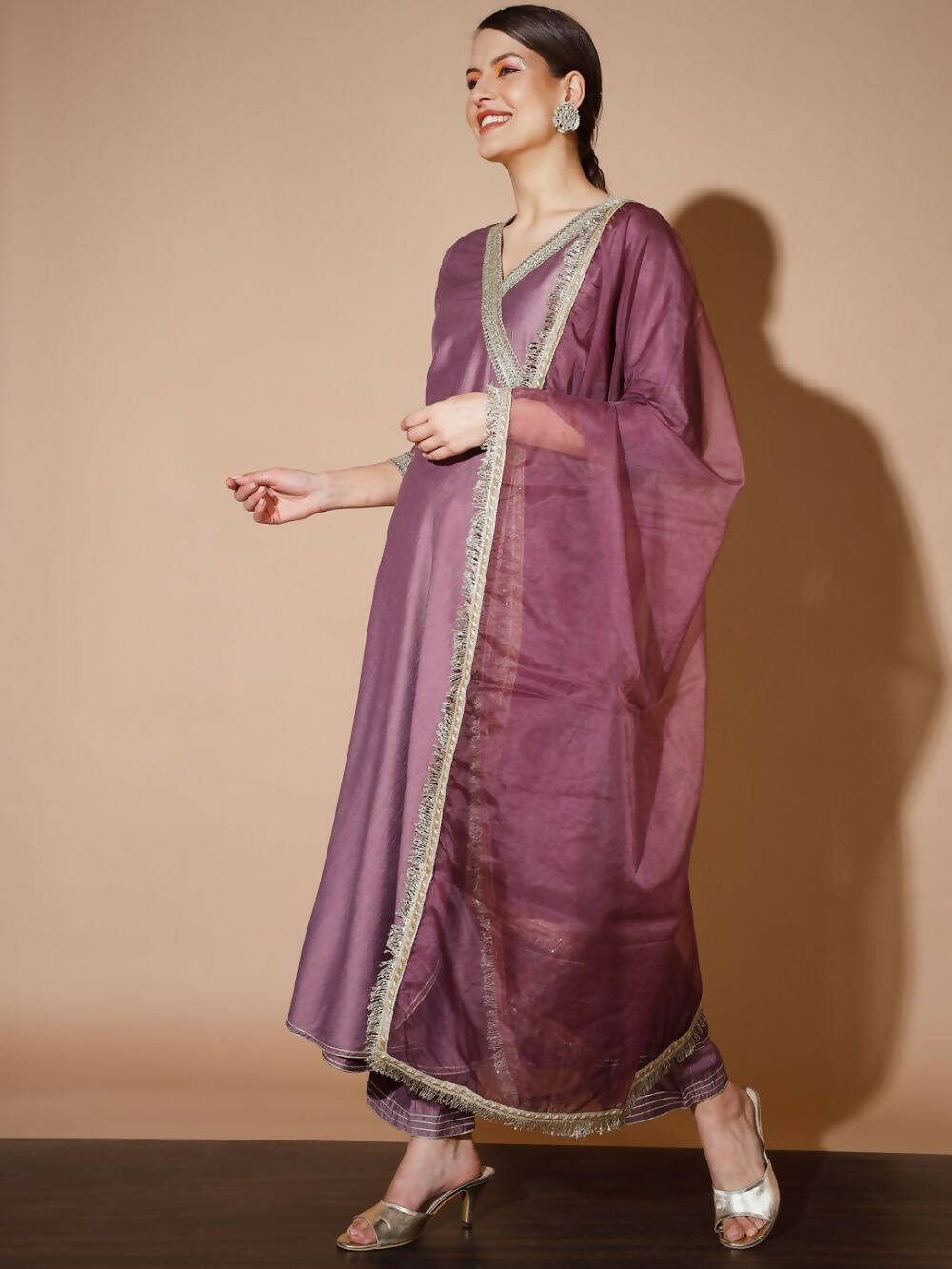 Myshka Women Mauve Solid Kurta & Palazzos With Dupatta
