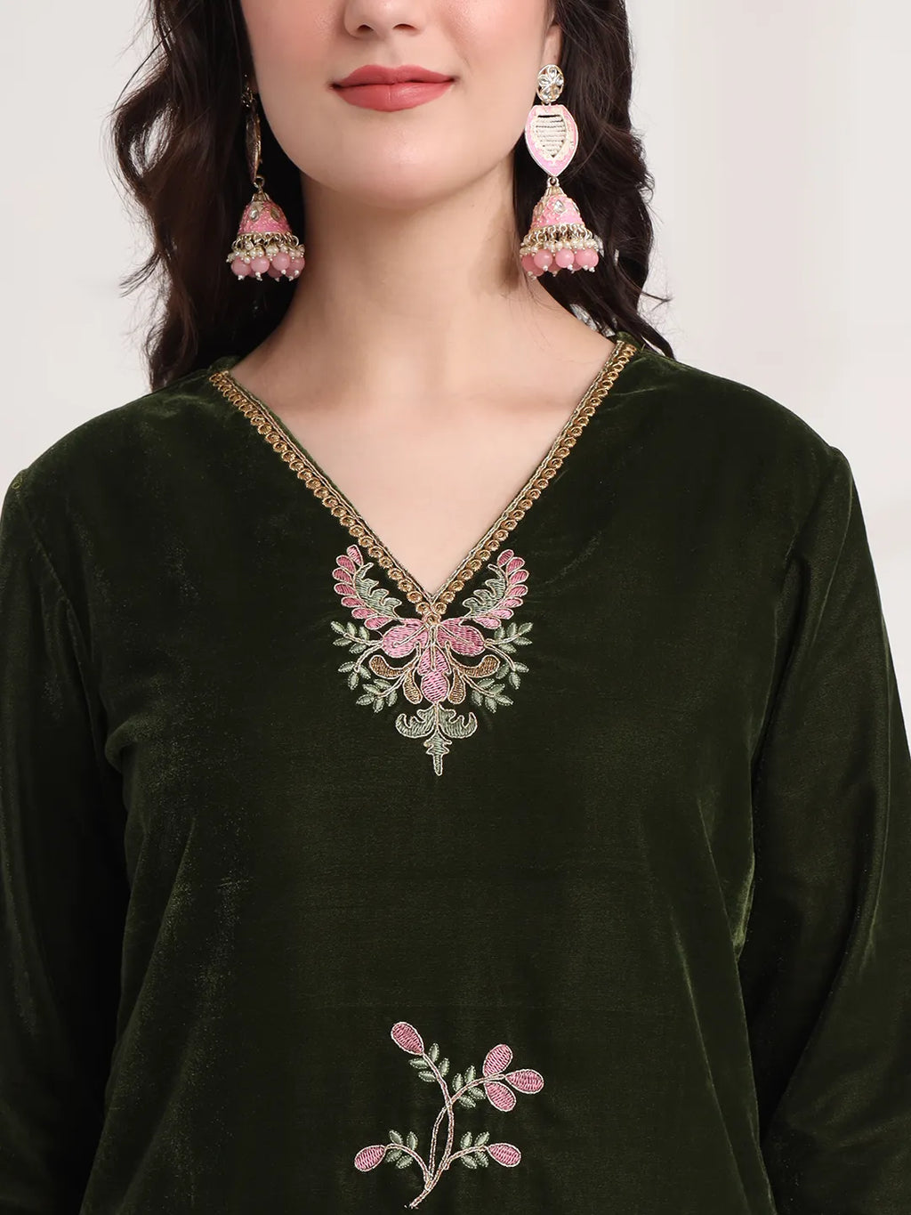 Yufta Olive Straight Embroidery Kurta And Trouser With Dupatta Set