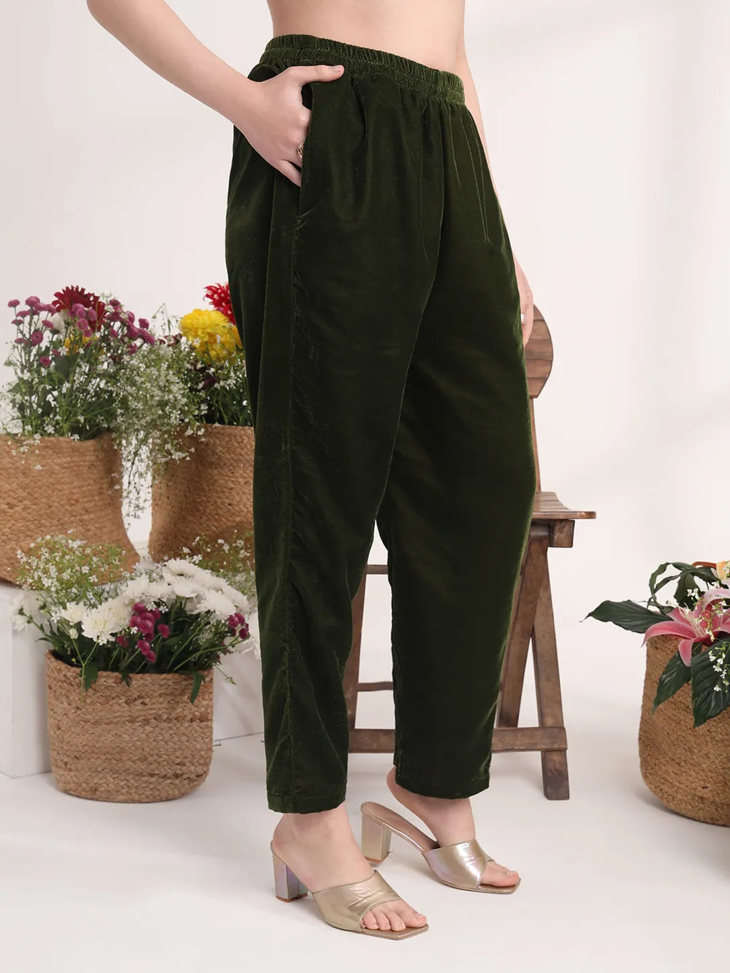 Yufta Olive Straight Embroidery Kurta And Trouser With Dupatta Set