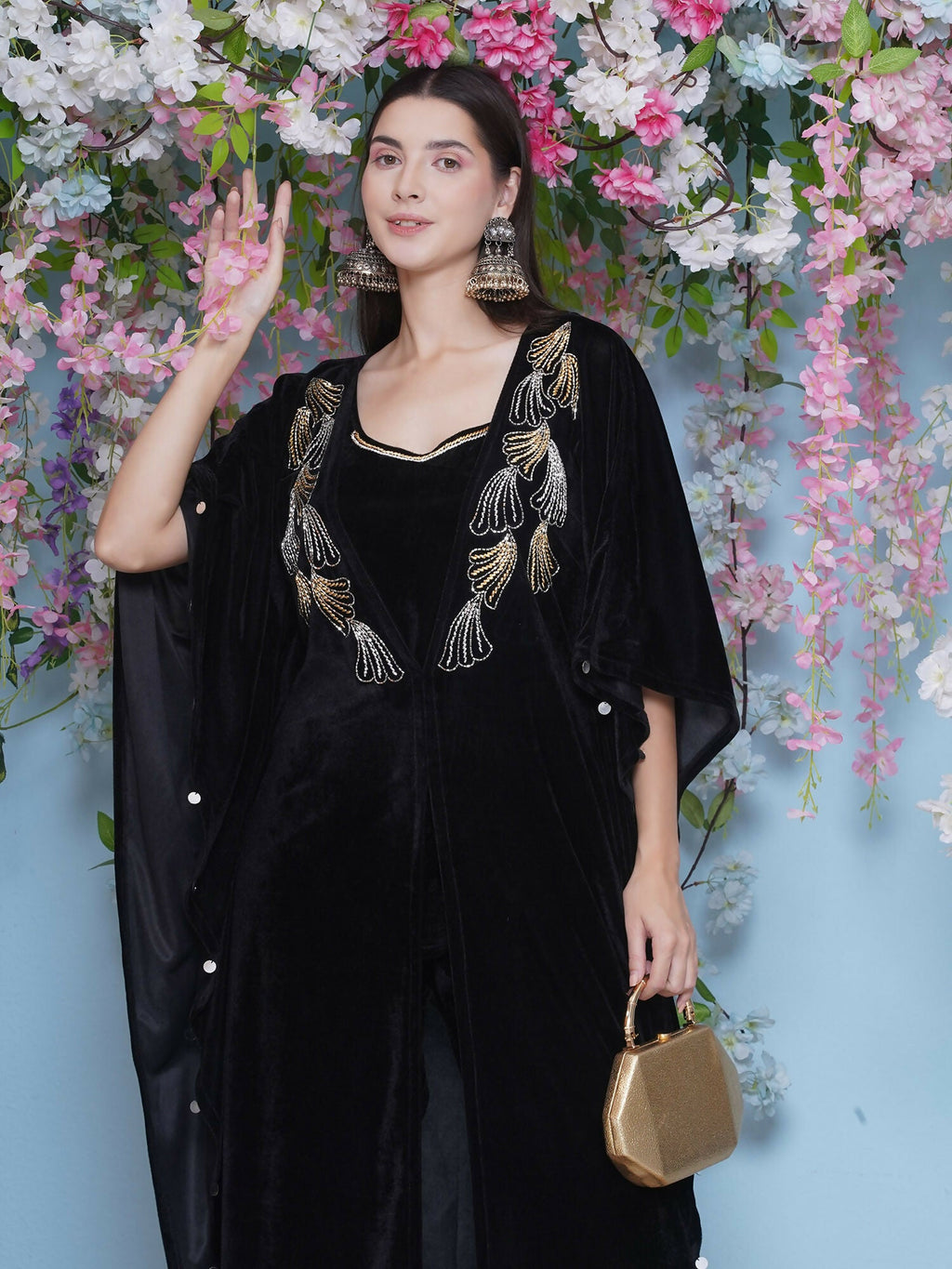 Joban Fashion Black Hand Embellished Kaftaan with ineer and Pant