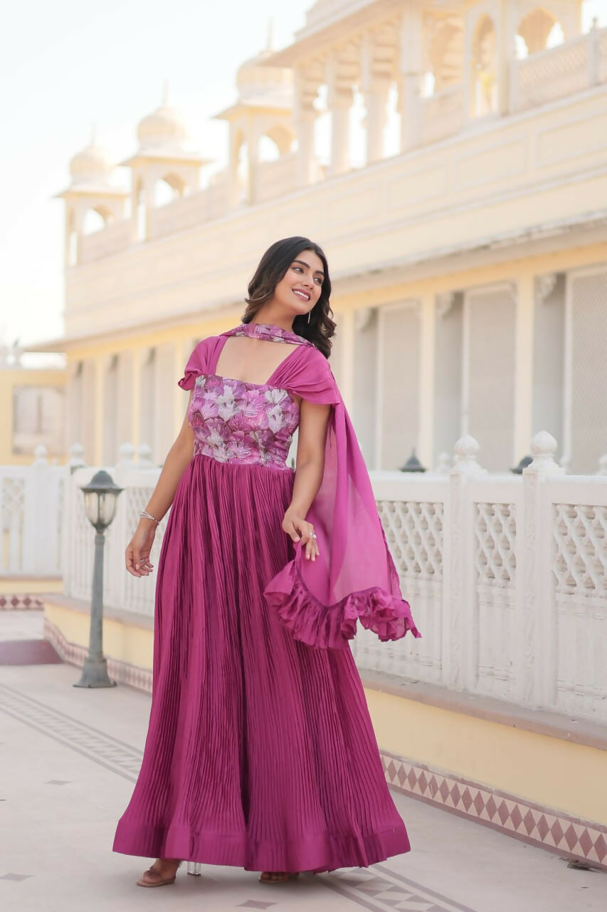 Vastranavya Position Print with Fancy Balloon Sleeves Chinnon Crush Pleating Gown with Dupatta - Pink