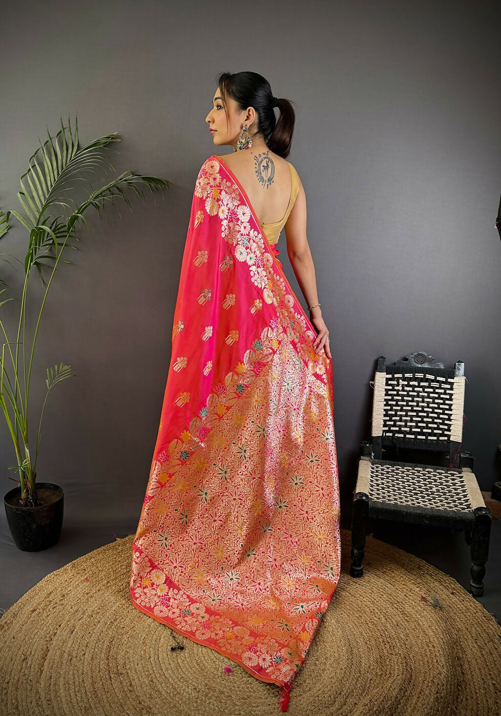 Joban Fashion Meenakari Hot Pink Woven Soft Silk Saree