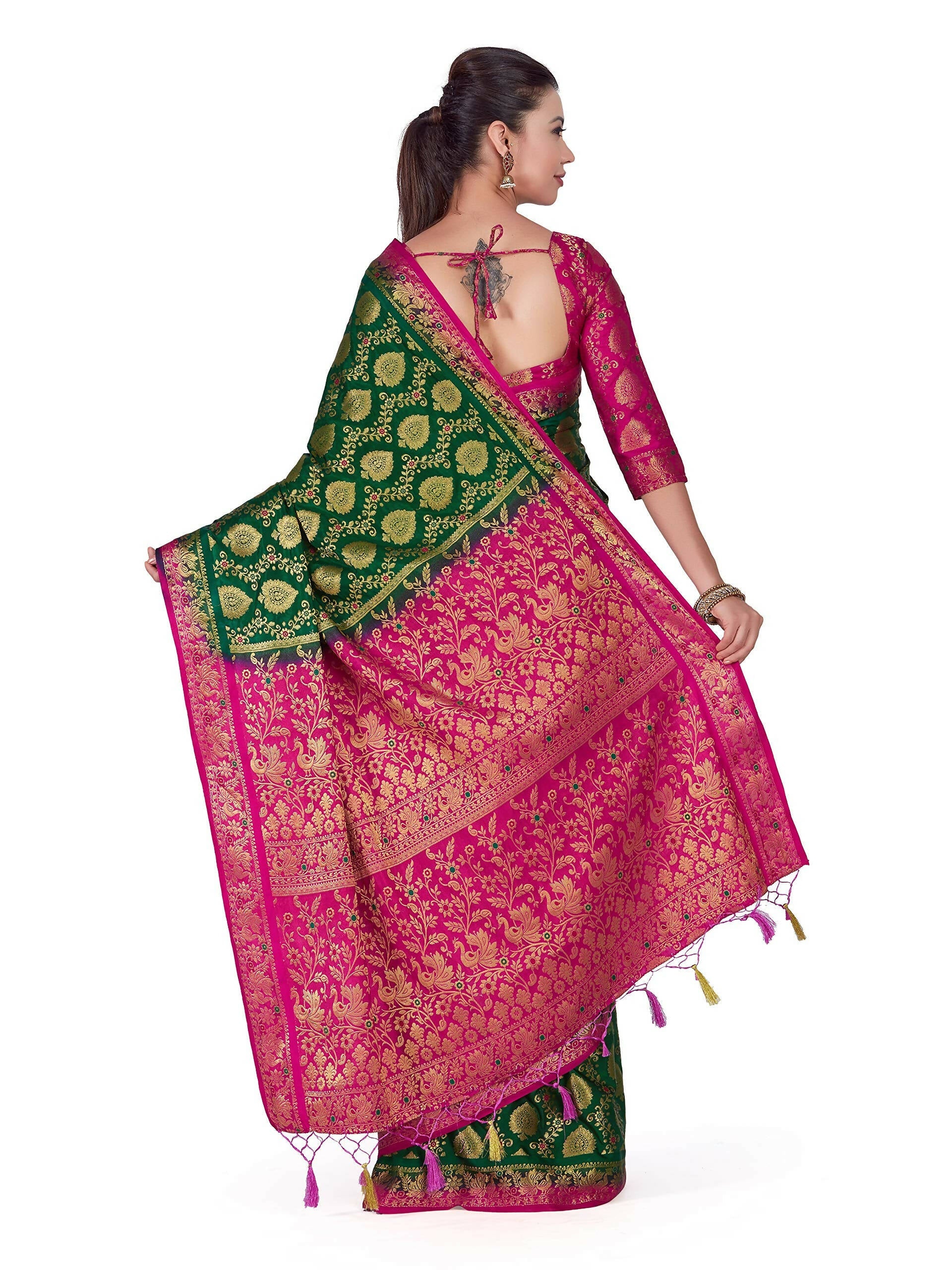 Mimosa Women's Green Color Beautiful Kanchipuram Silk Saree