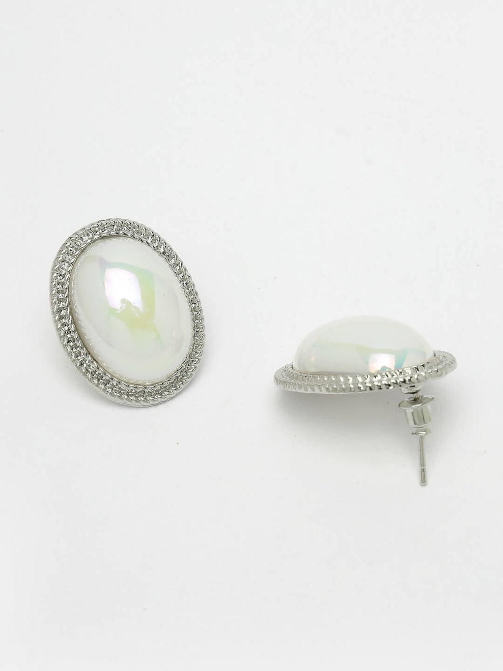 NVR Women's Silver Plated Oval Stud Earrings