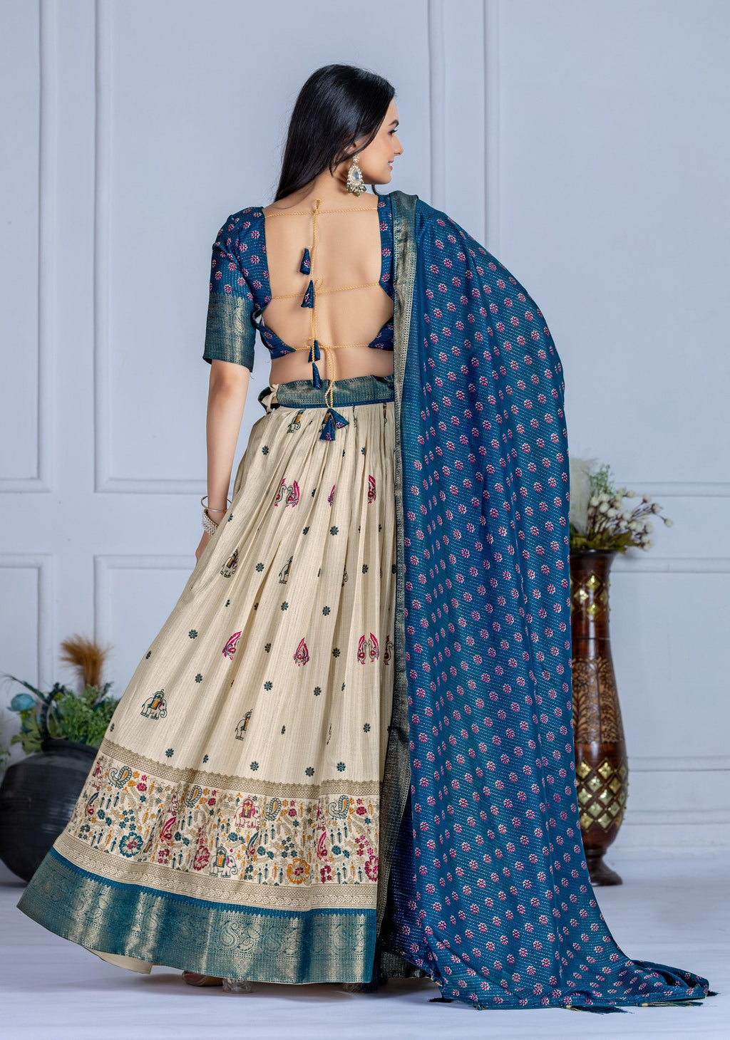 DEIANA'S Jacquard With Jari Print Weaving Lehenga Choli - Off White