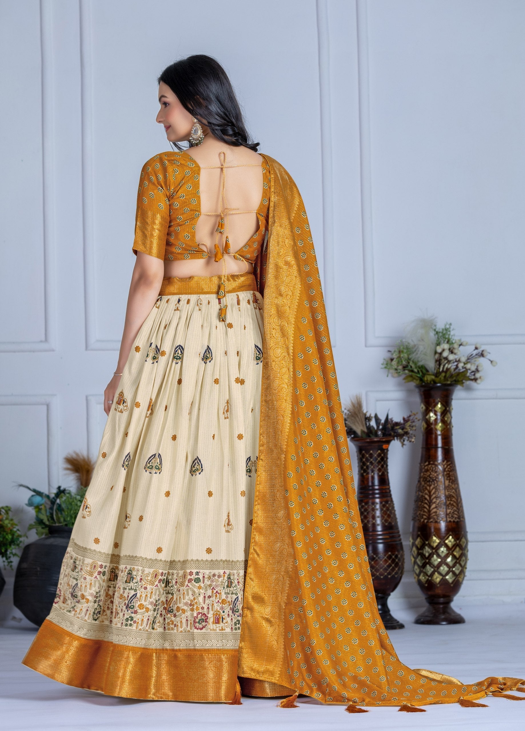 DEIANA'S Jacquard With Jari Print Weaving Lehenga Choli - Off White