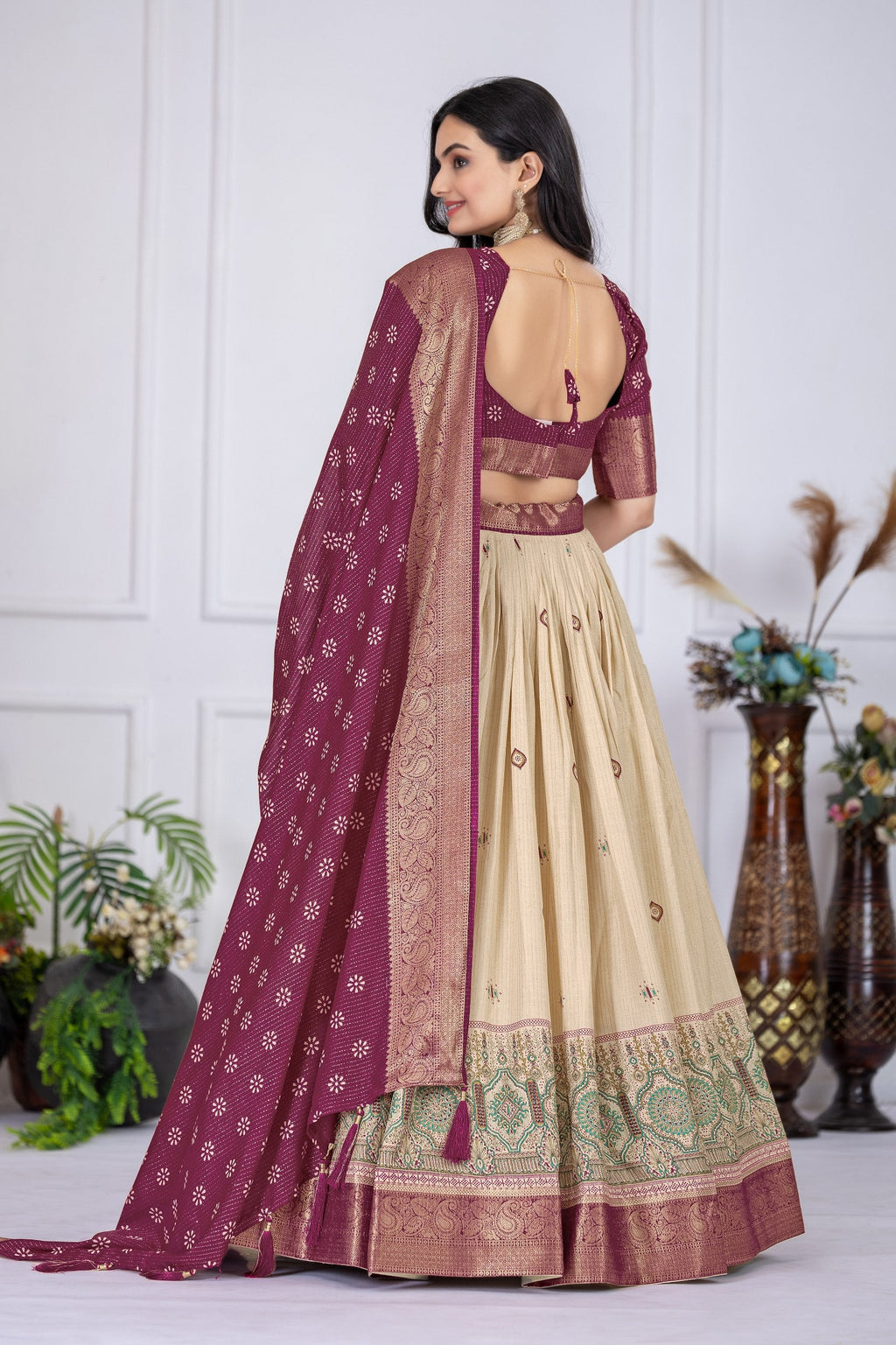 DEIANA'S Jacquard With Jari Lining With Print Lehenga Choli - Off White