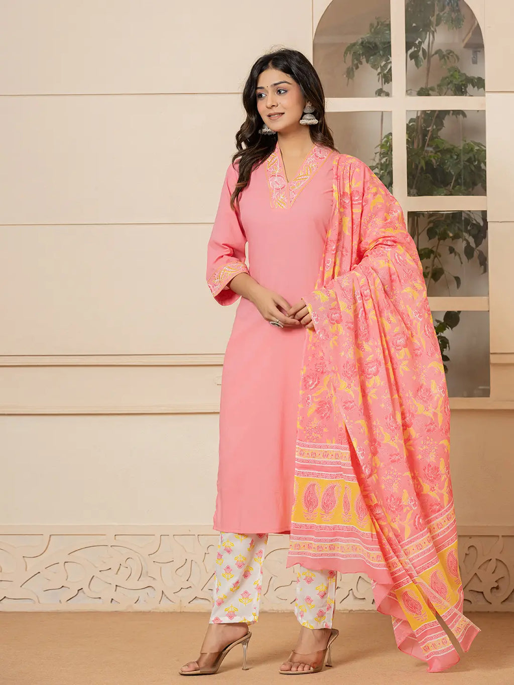Yufta Pink Cotton Embroidered Kurta Dupatta Set