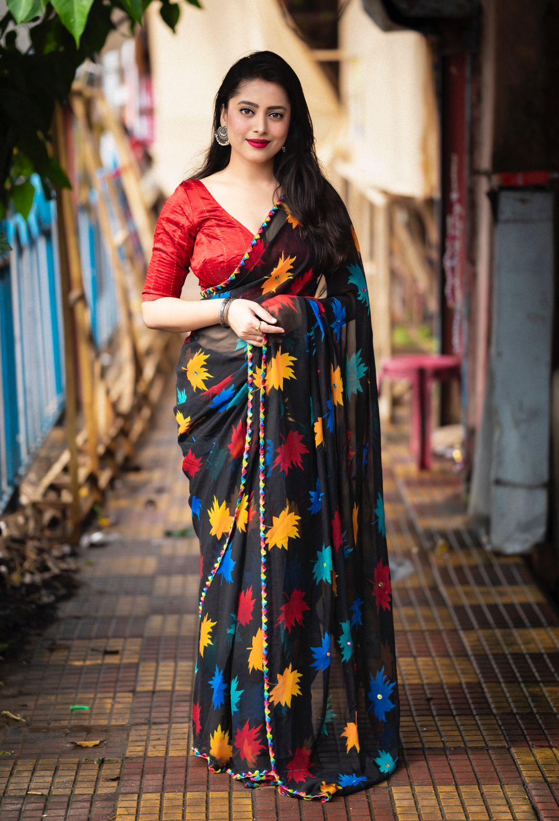 Black Poly Georgette Ethnic Motifs Saree with Unstitched Blouse - A2M