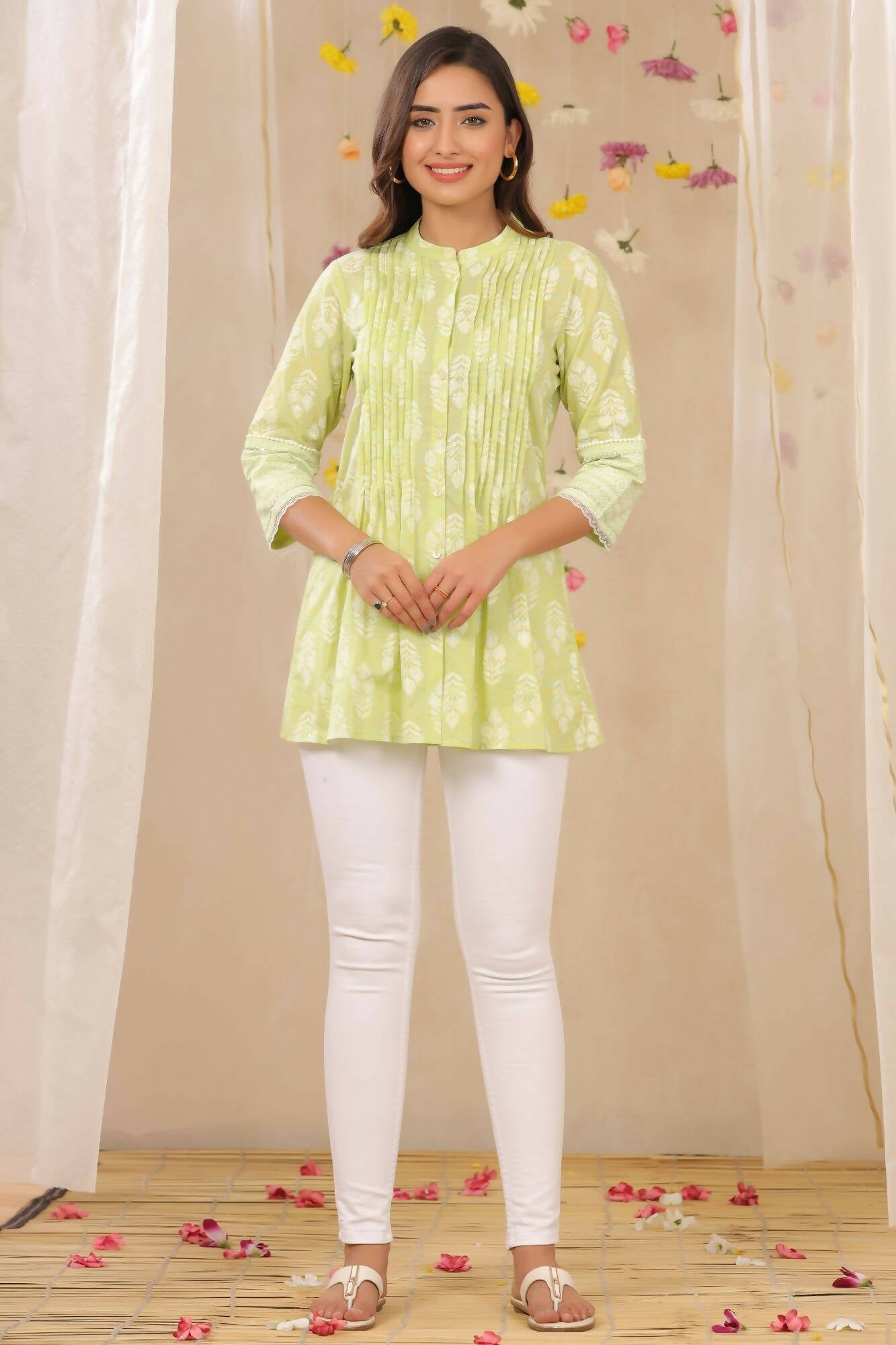 Juniper Women Limegreen Cambric Printed A-Line Tunic