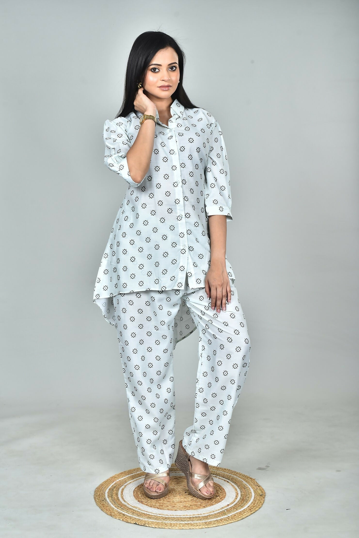 Morchari Digital Print Semi Muslin Co-Ord Set Top & Trouser-Multicolor