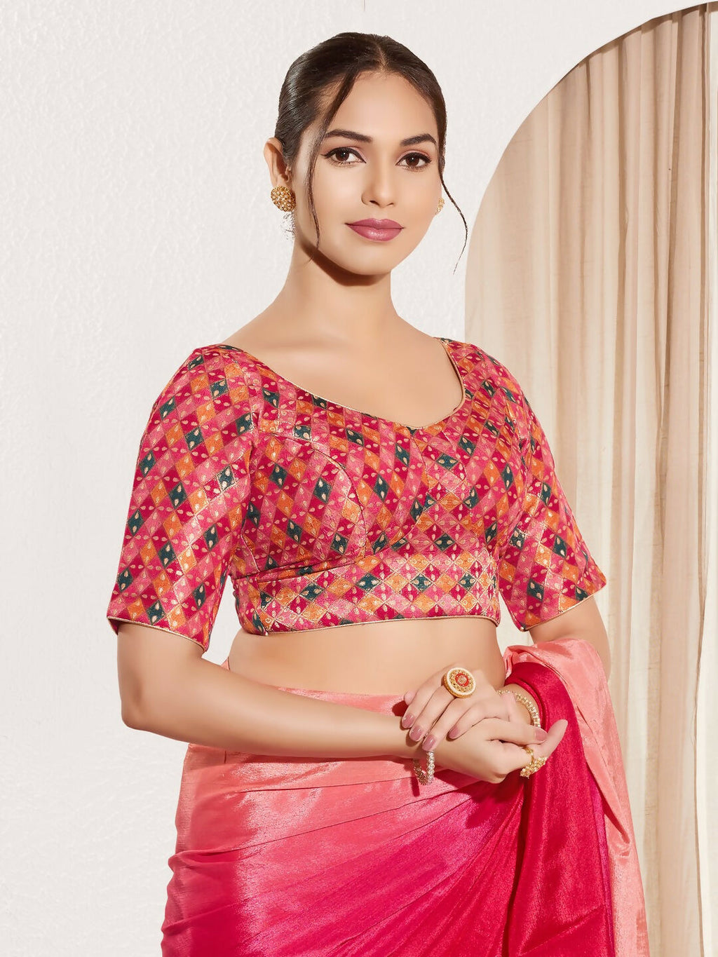 Joban Fashion Pink Jacquard Padded Blouse With Round Neck Elbow Sleeves