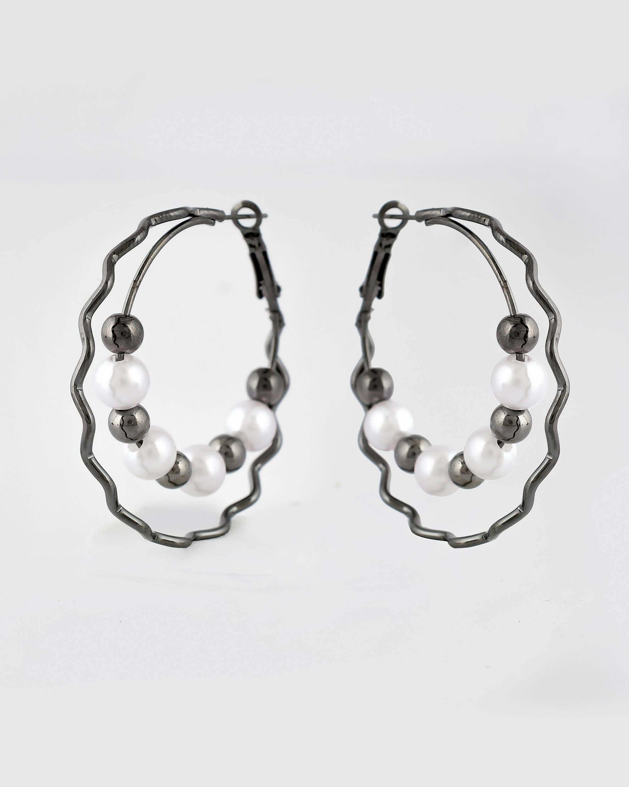 VOJ Women Rhodium-Plated Pearl Stainless Steel Hoop Earrings