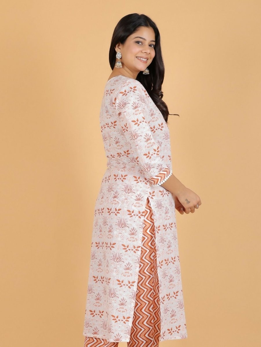 Aramya White Soft Cotton Floral Straight Kurta for Women