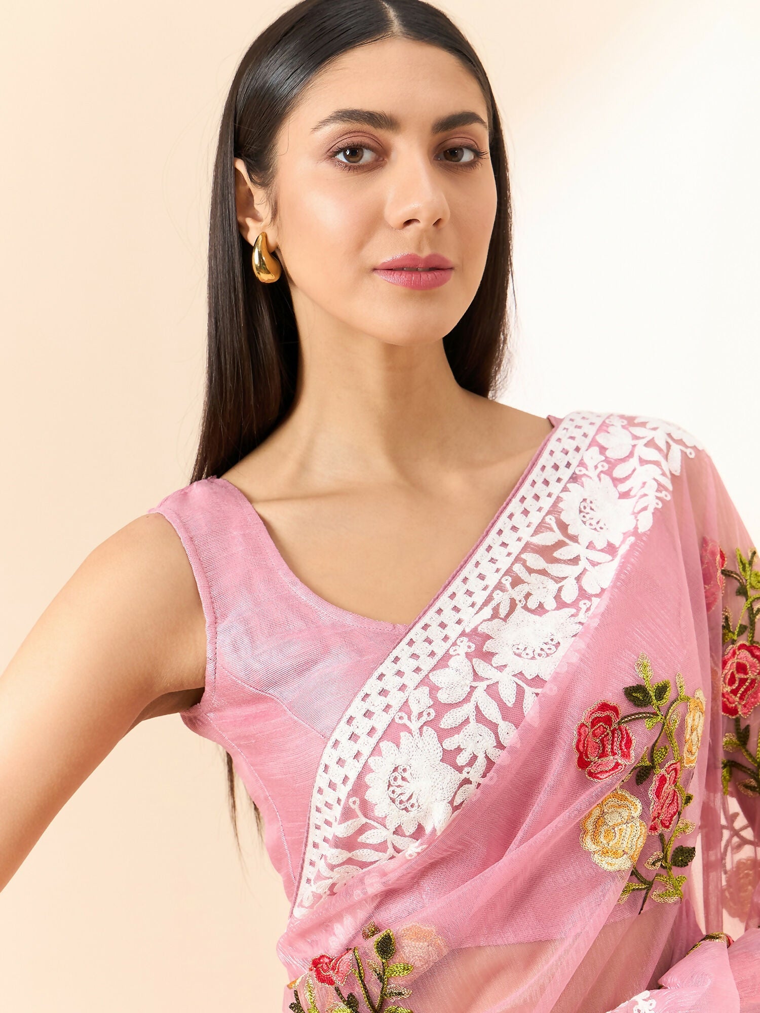 Pink Organza Floral Embroidered Saree with Unstitched Blouse Piece - Roozal