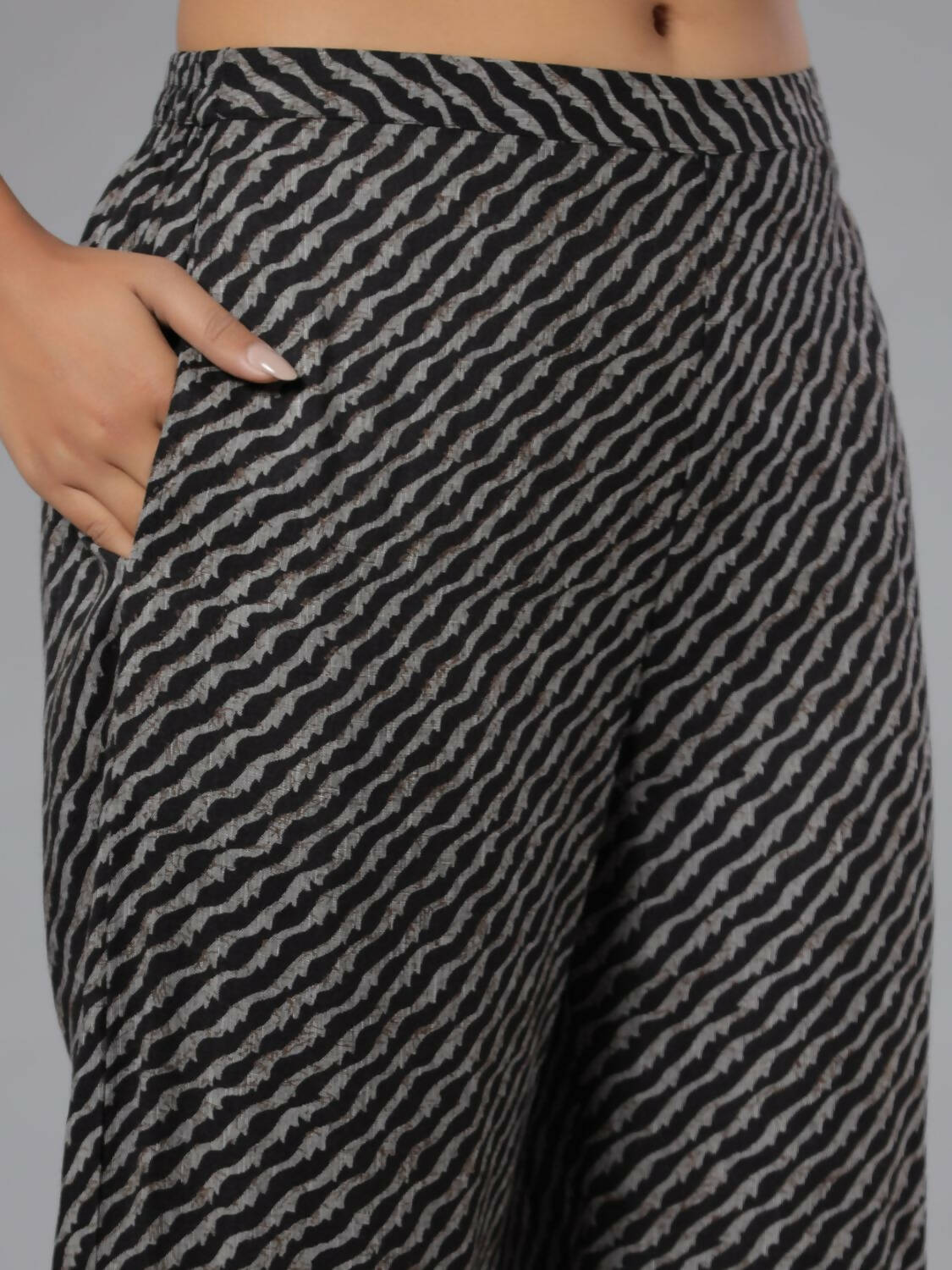 Juniper Women Black Rayon Slub Printed with Embroidered Kurta and Pants Set