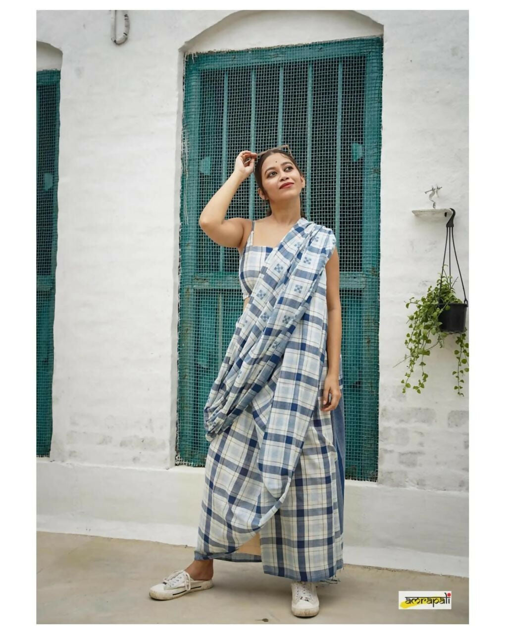 Exclusive Collection Beautiful Check Blue Pure Cotton Woven Handloom Saree With Running Blouse Piece